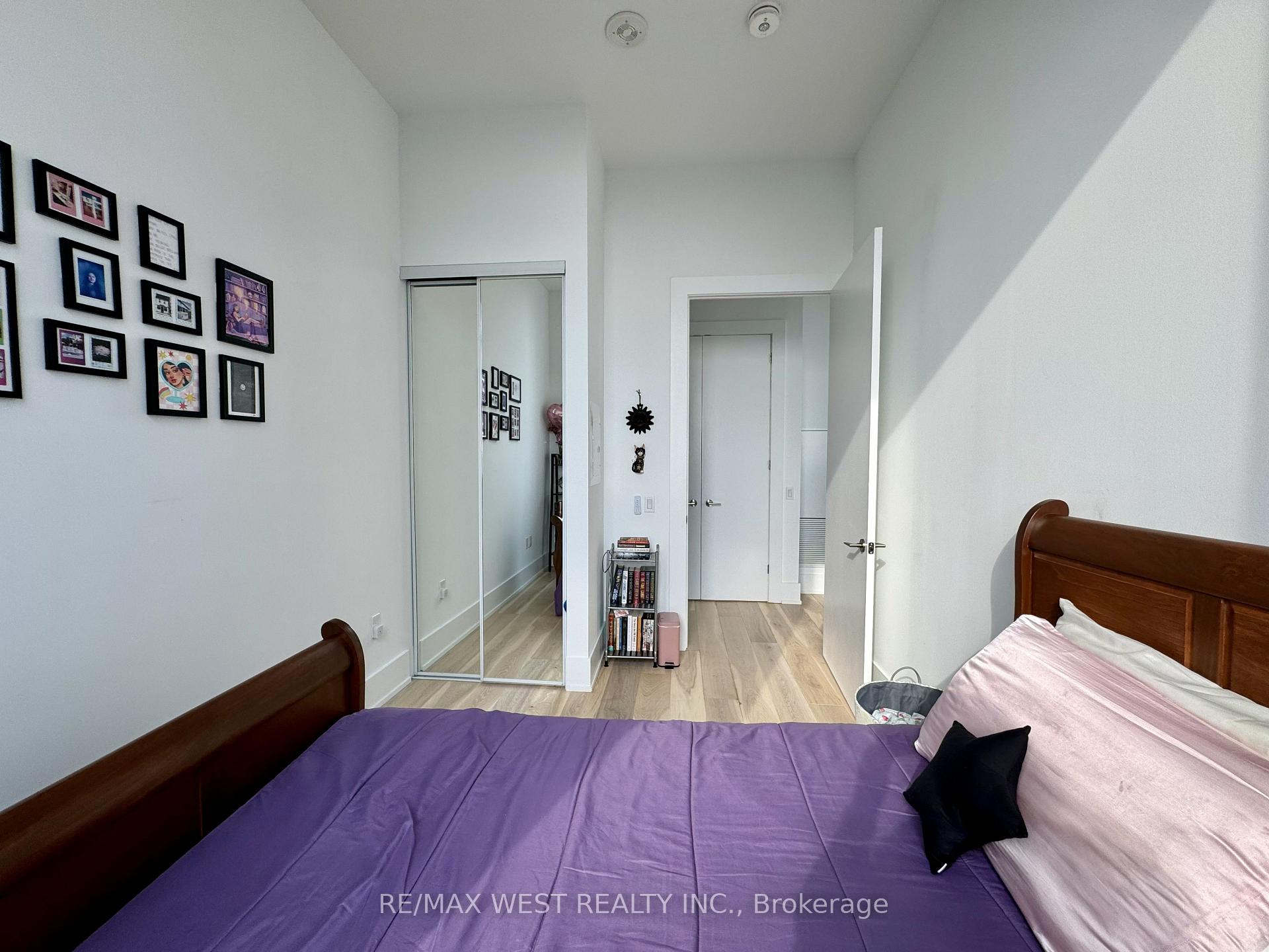 Photo 14 of Unit 4603, 39 Roehampton Avenue, Toronto, Mount Pleasant West — HOMEH