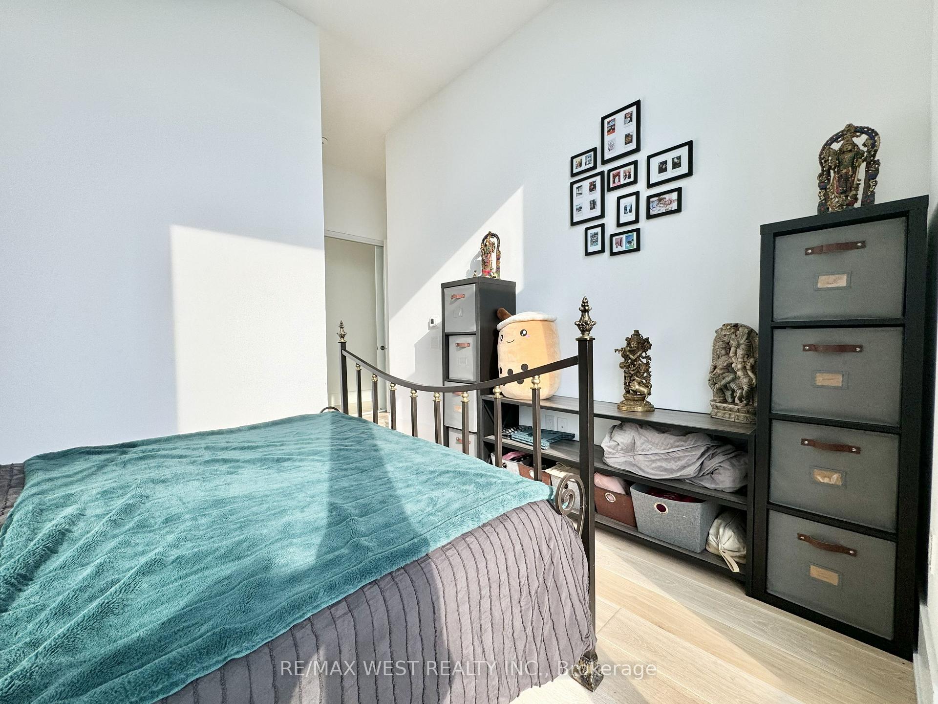 Photo 23 of Unit 4603, 39 Roehampton Avenue, Toronto, Mount Pleasant West — HOMEH
