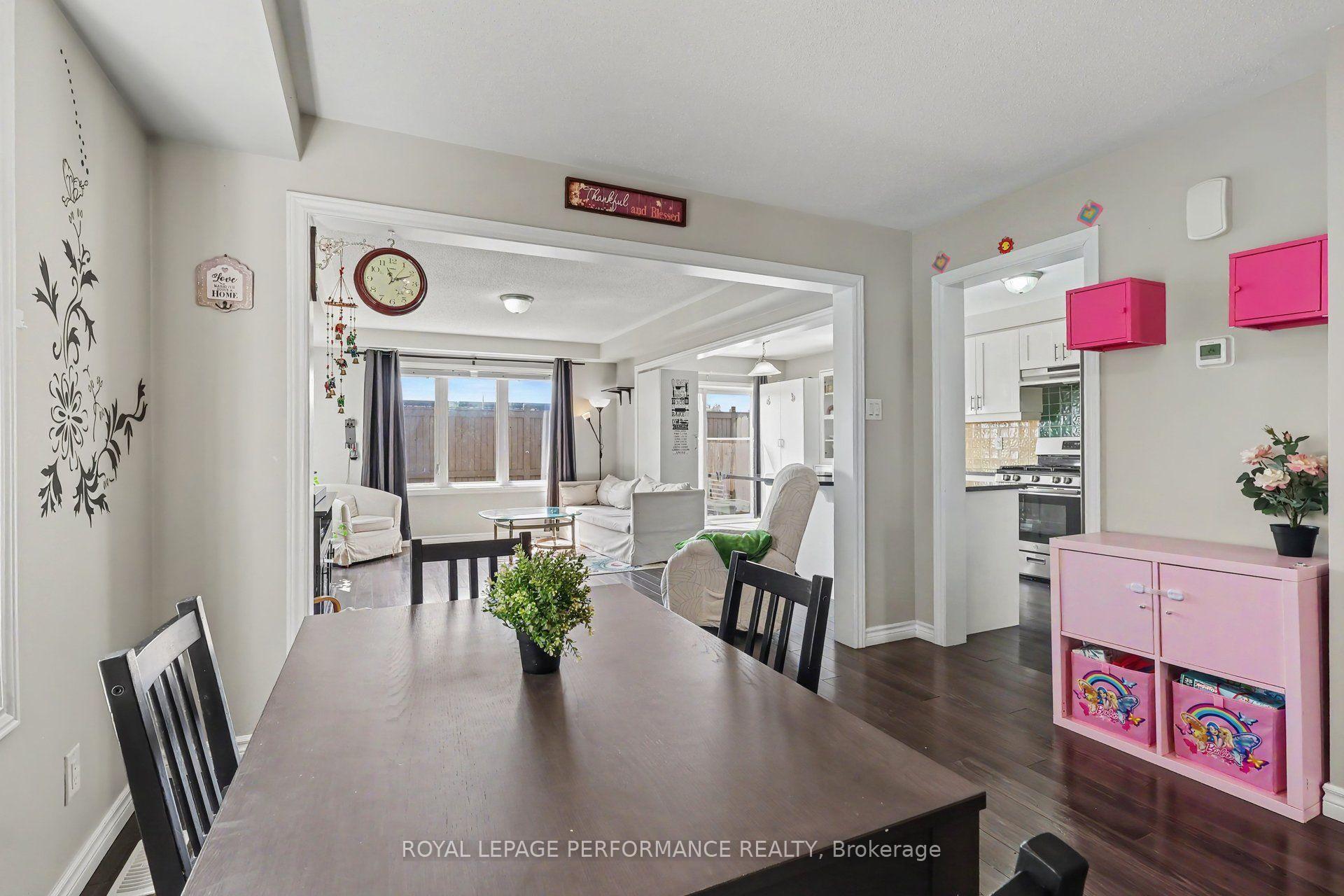 Photo 4 of 341 Willow Aster Circle, Ottawa, Avalon West — HOMEH