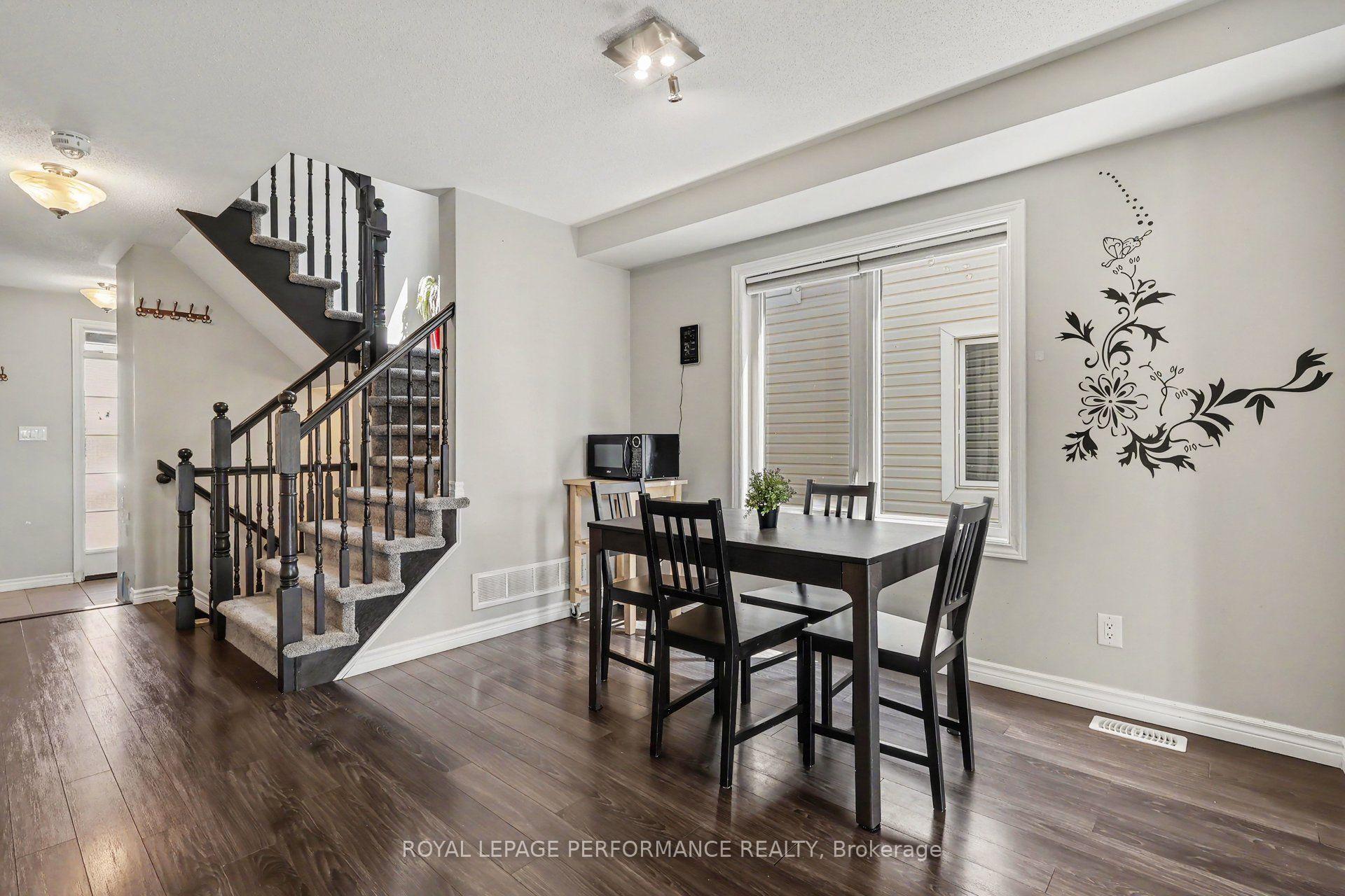 Photo 5 of 341 Willow Aster Circle, Ottawa, Avalon West — HOMEH
