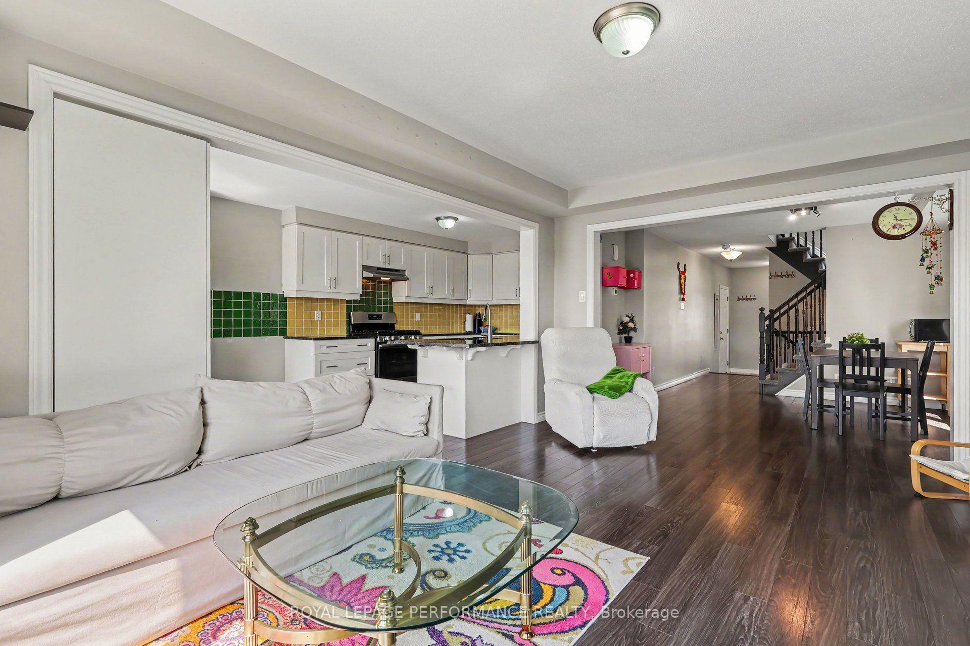 Photo 8 of 341 Willow Aster Circle, Ottawa, Avalon West — HOMEH