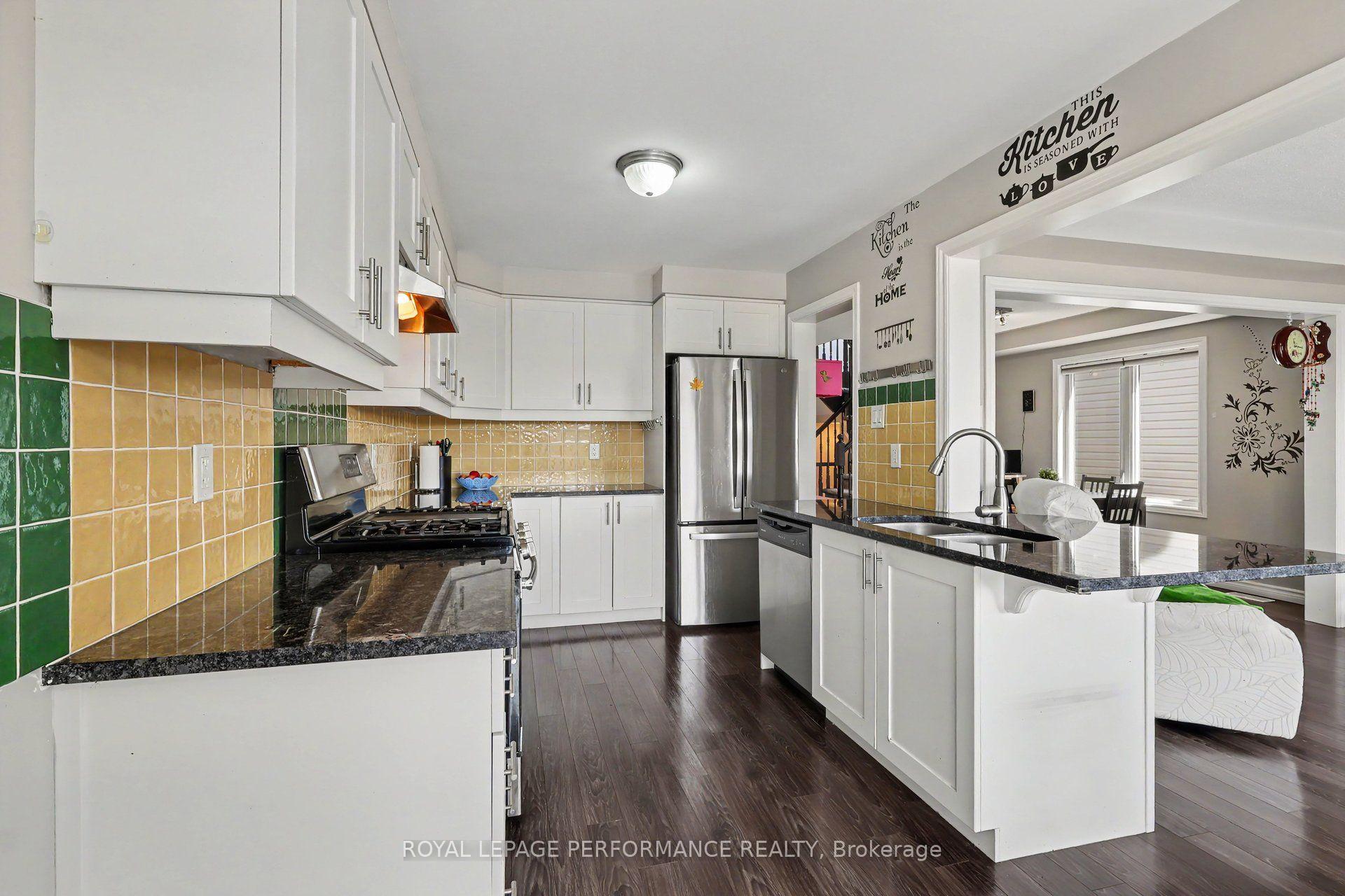 Photo 10 of 341 Willow Aster Circle, Ottawa, Avalon West — HOMEH
