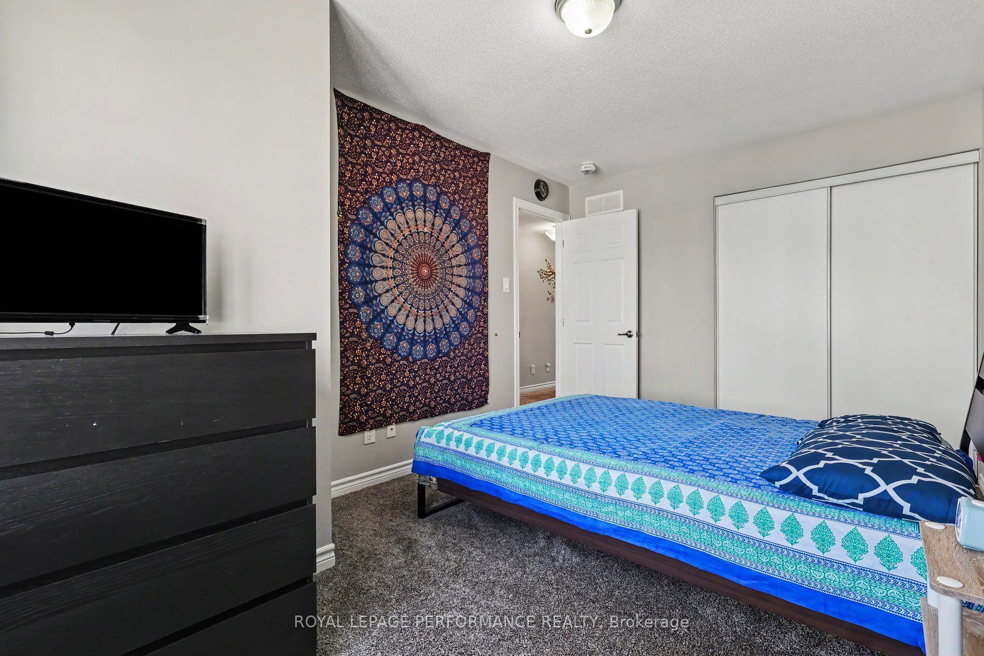 Photo 14 of 341 Willow Aster Circle, Ottawa, Avalon West — HOMEH