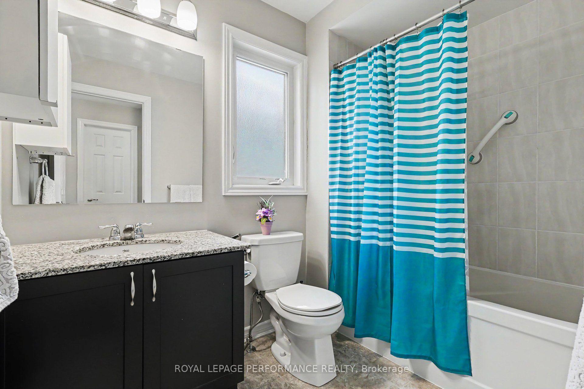 Photo 17 of 341 Willow Aster Circle, Ottawa, Avalon West — HOMEH