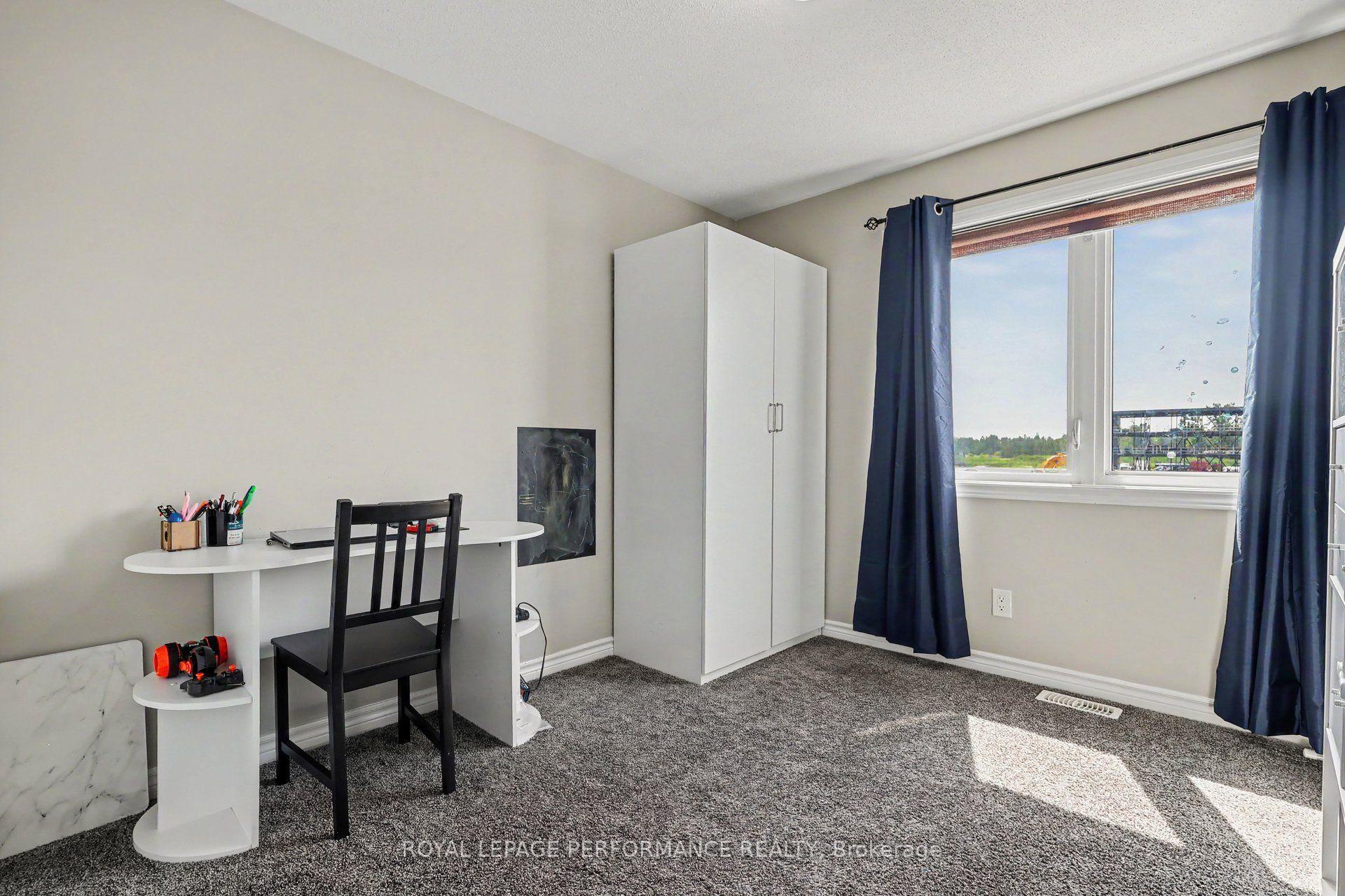 Photo 22 of 341 Willow Aster Circle, Ottawa, Avalon West — HOMEH