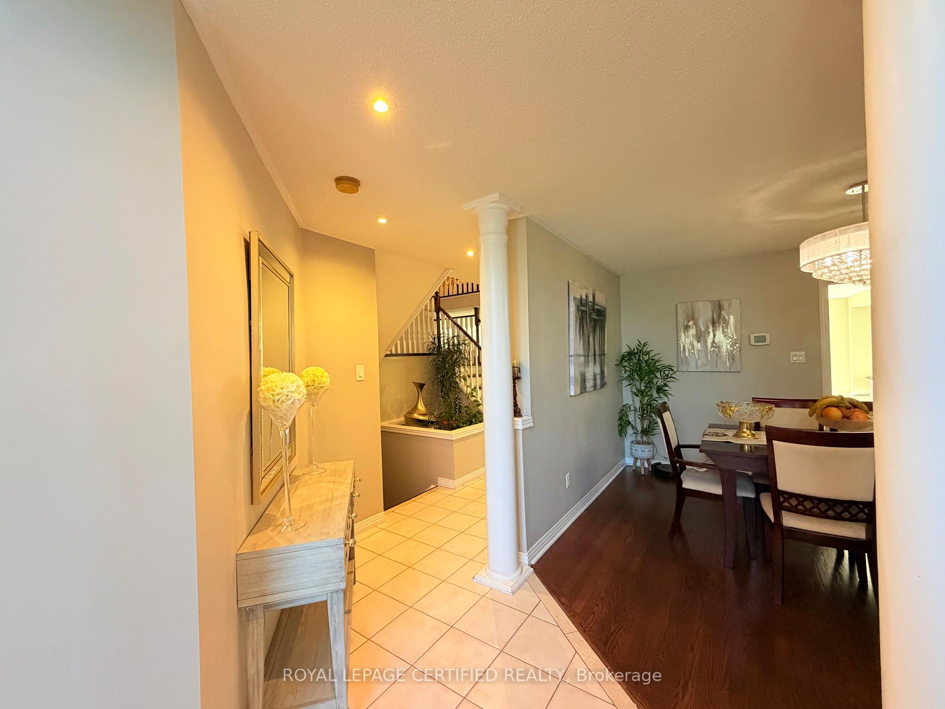 Photo 6 of 43 Boulding Avenue, Hamilton, Waterdown — HOMEH