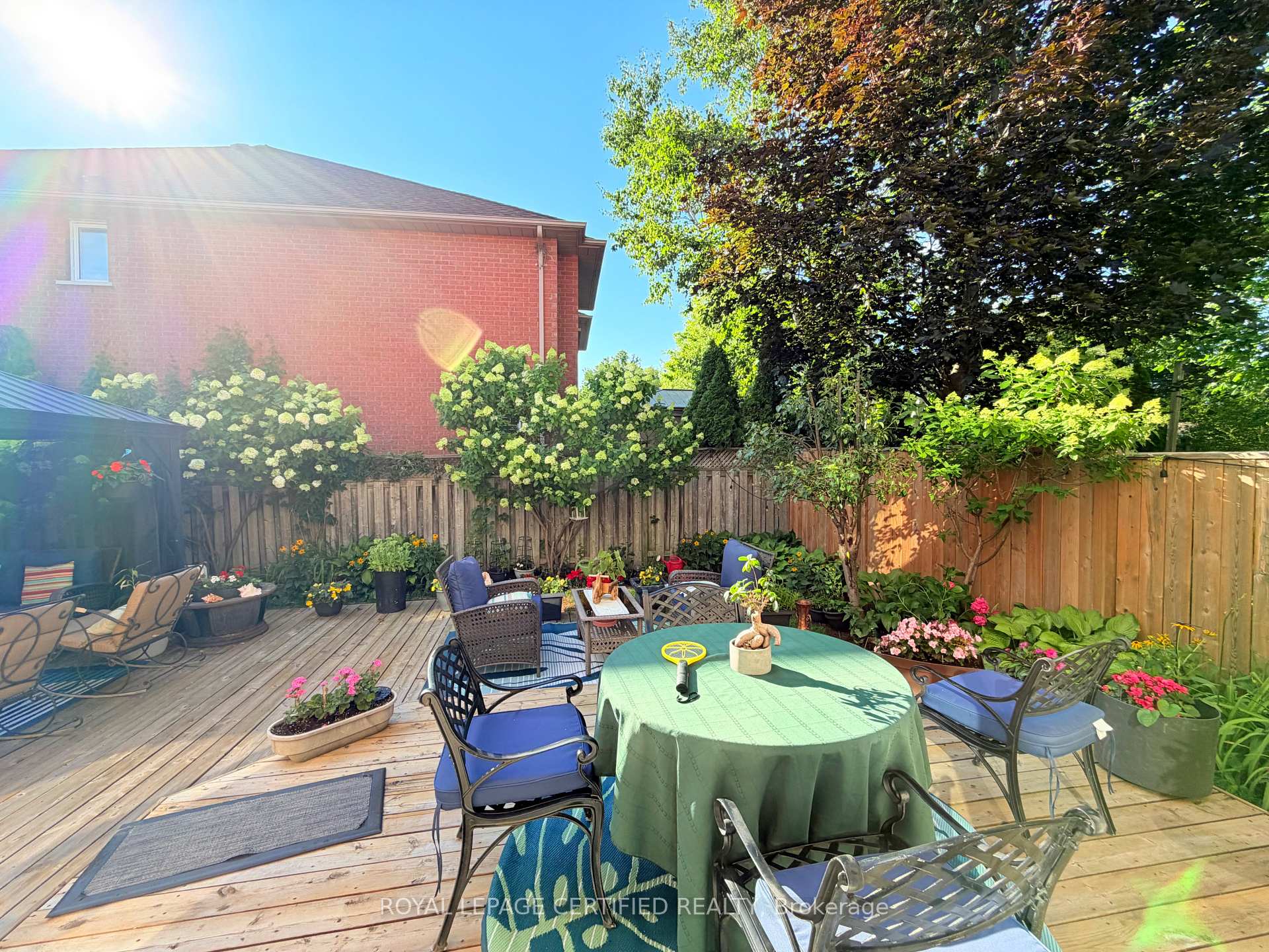Photo 19 of 43 Boulding Avenue, Hamilton, Waterdown — HOMEH