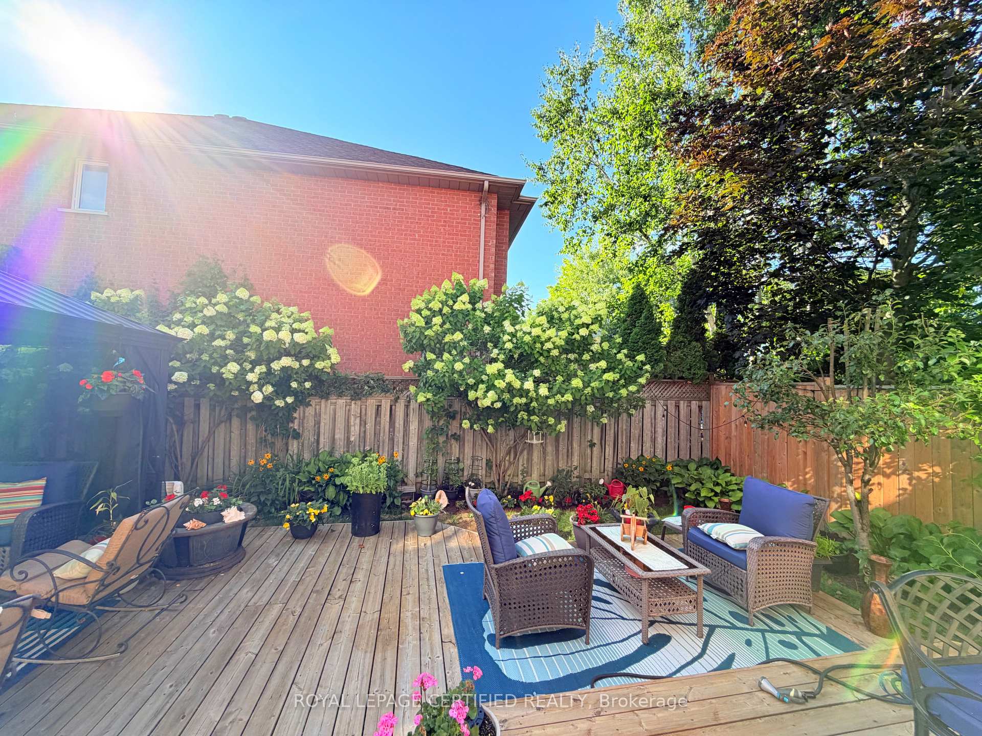 Photo 20 of 43 Boulding Avenue, Hamilton, Waterdown — HOMEH