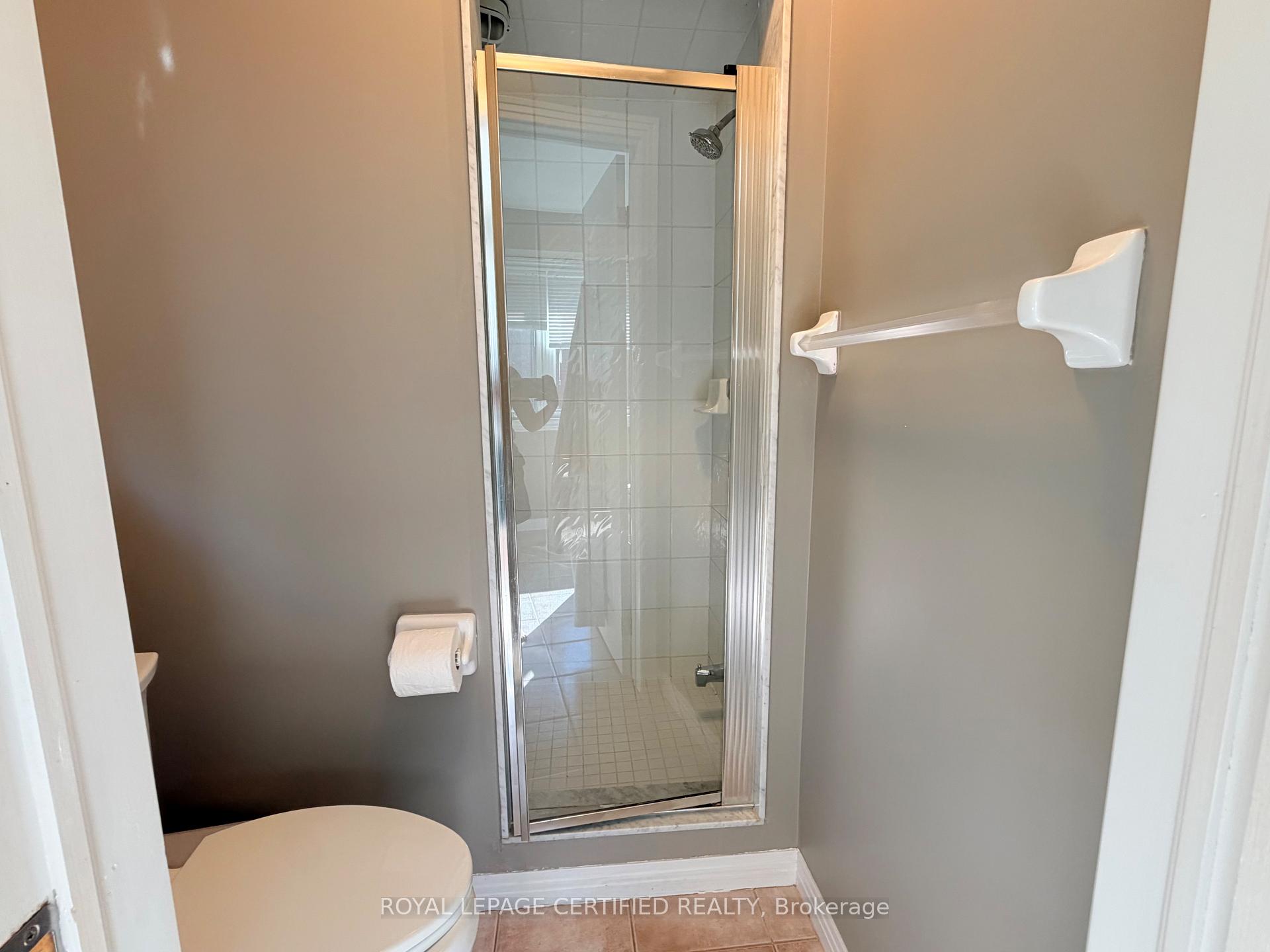 Photo 27 of 43 Boulding Avenue, Hamilton, Waterdown — HOMEH