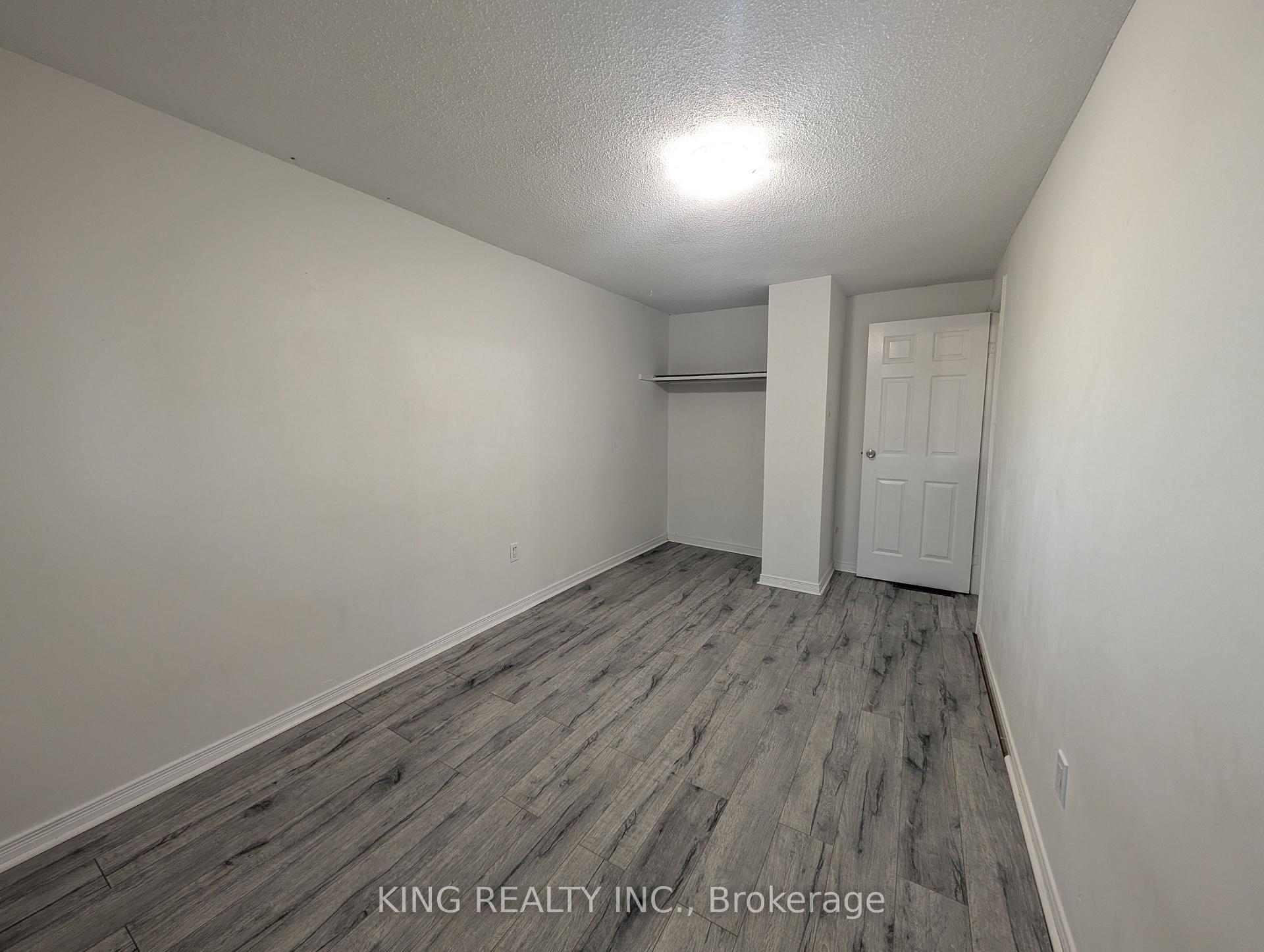 Photo 19 of Unit 7, 985 Limeridge Road E, Hamilton, Berrisfield — HOMEH