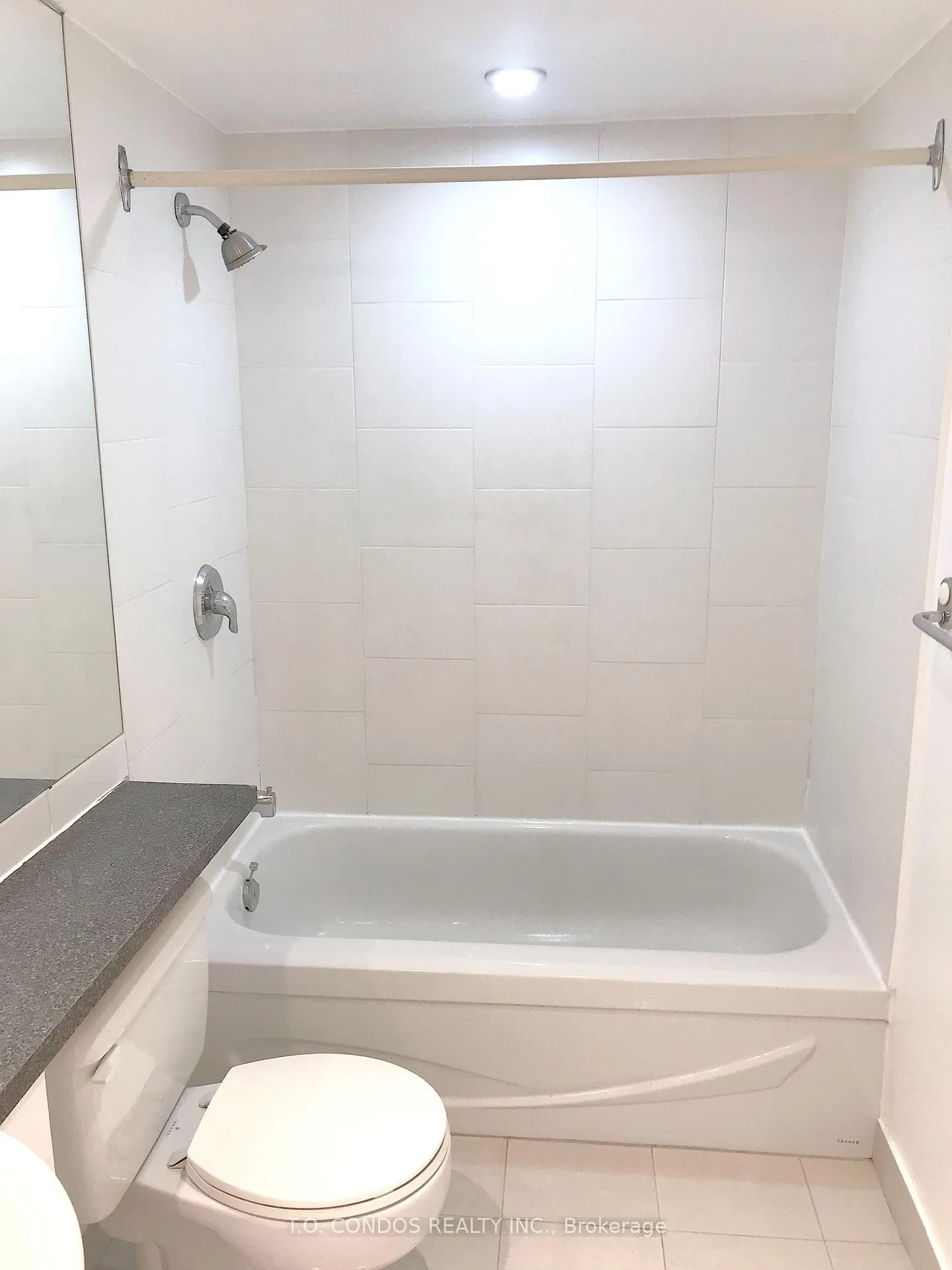 Photo 8 of Unit 1402, 92 King Street E, Toronto, Church-Yonge Corridor — HOMEH