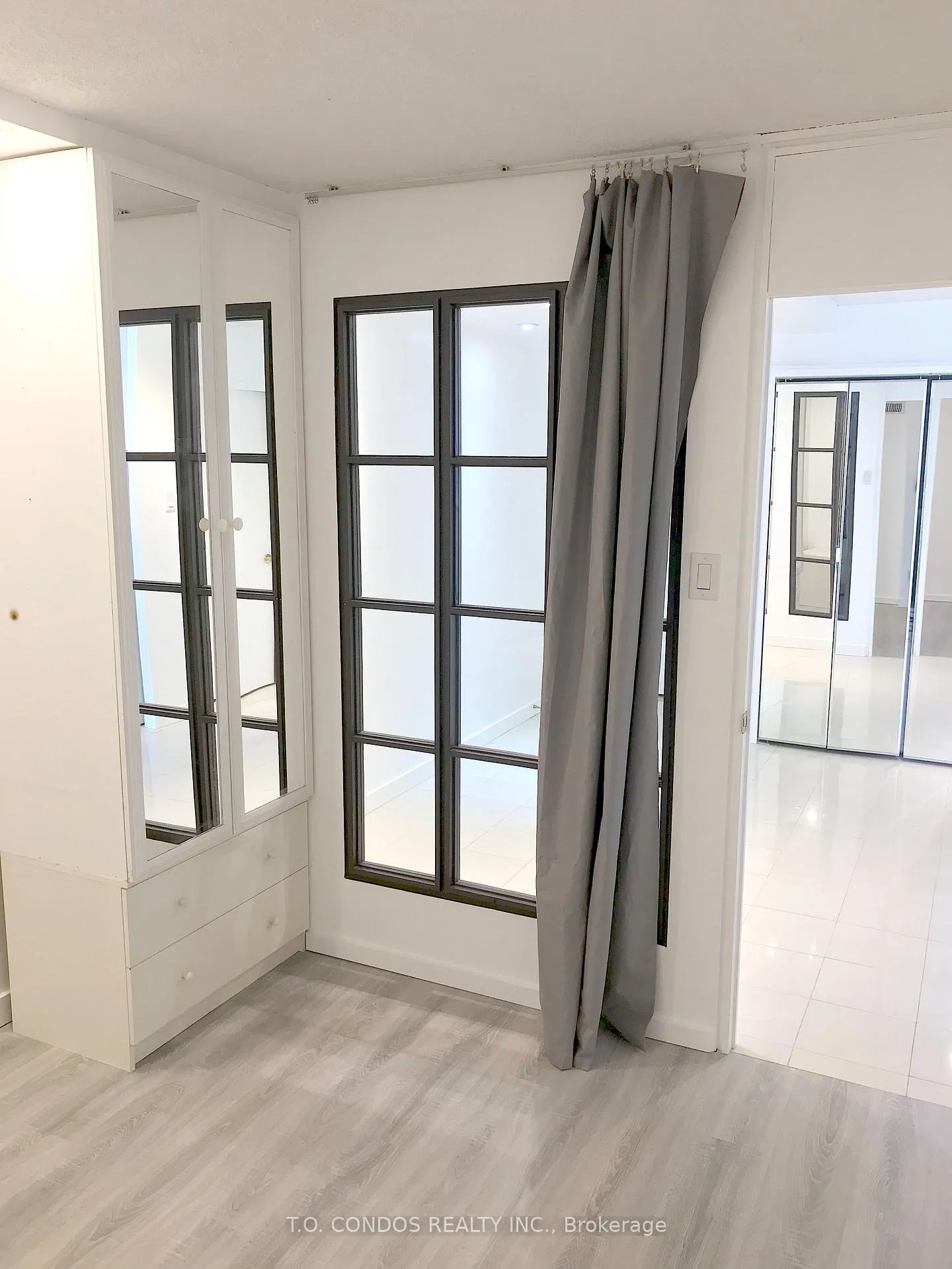 Photo 9 of Unit 1402, 92 King Street E, Toronto, Church-Yonge Corridor — HOMEH