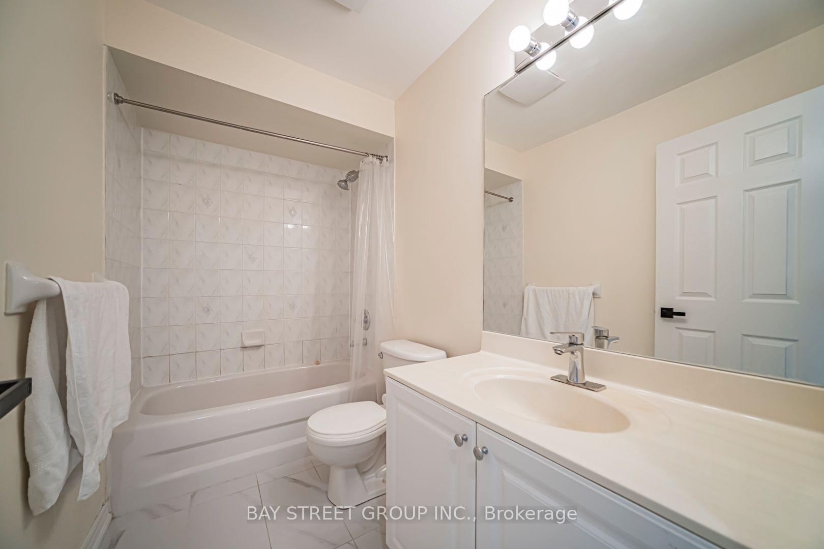 Photo 32 of 16 Dahlia Road, Markham, Commerce Valley — HOMEH