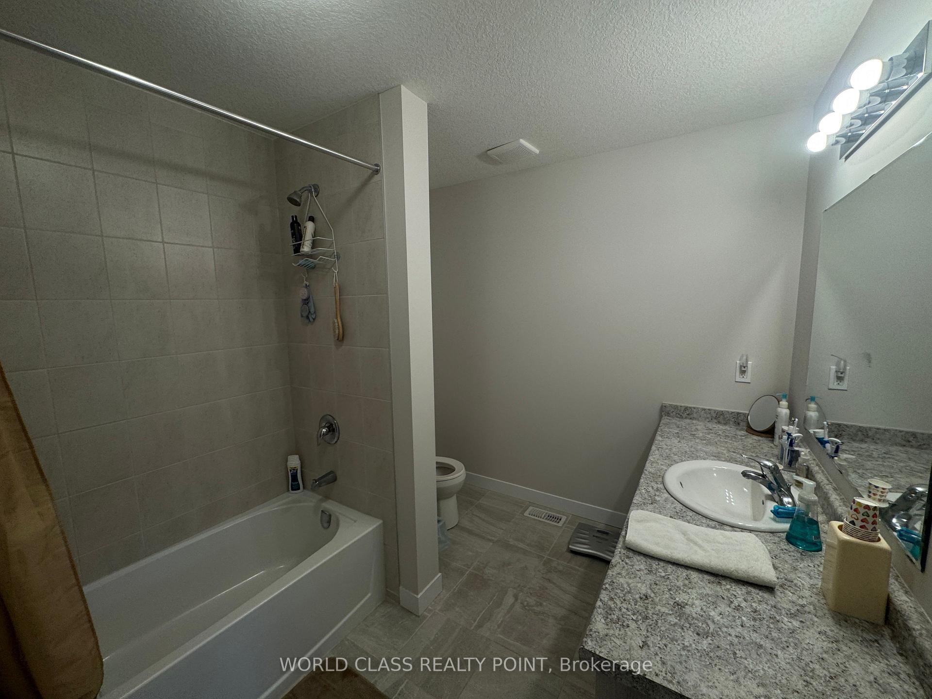 Photo 7 of Unit 3, 160 Stanley Street, Norfolk, Simcoe — HOMEH