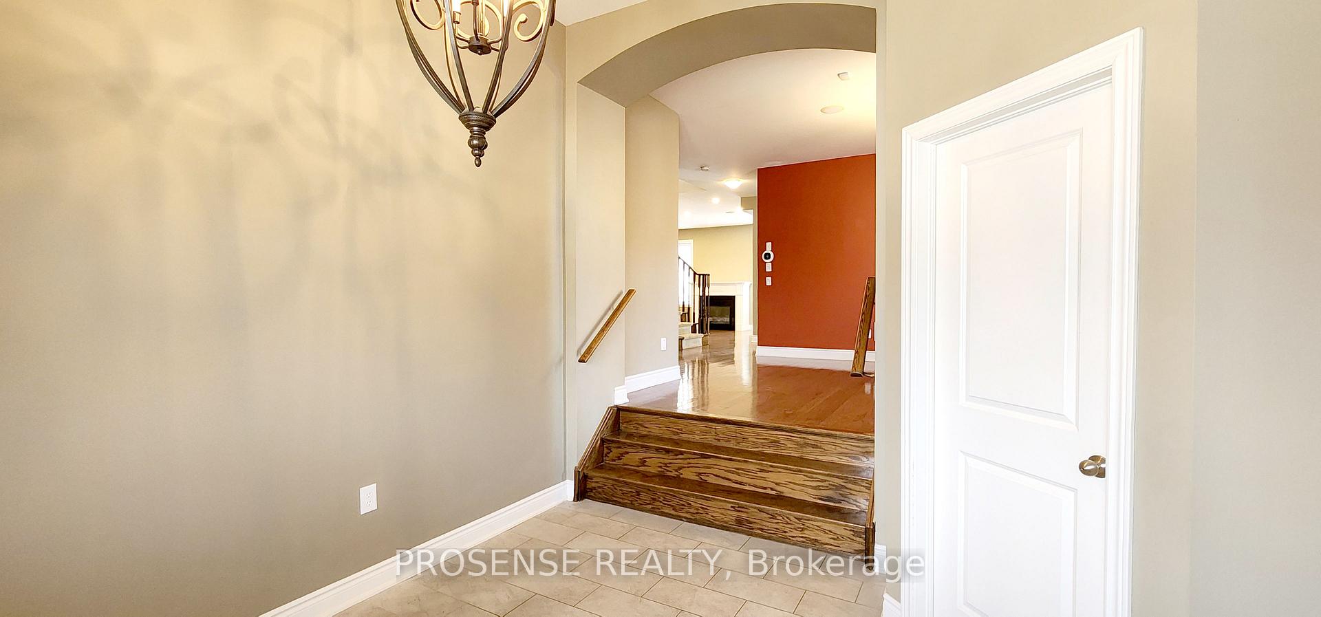 Photo 8 of 190 Nisbet Boulevard, Hamilton, Waterdown — HOMEH