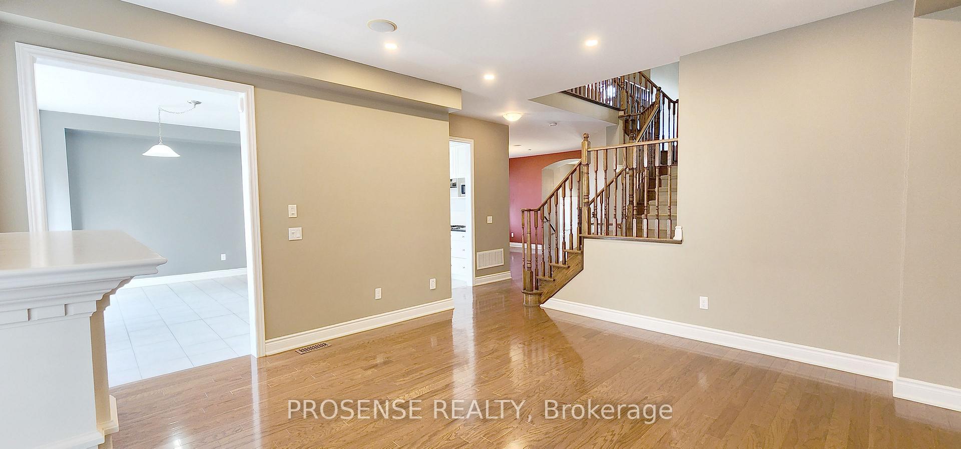 Photo 14 of 190 Nisbet Boulevard, Hamilton, Waterdown — HOMEH