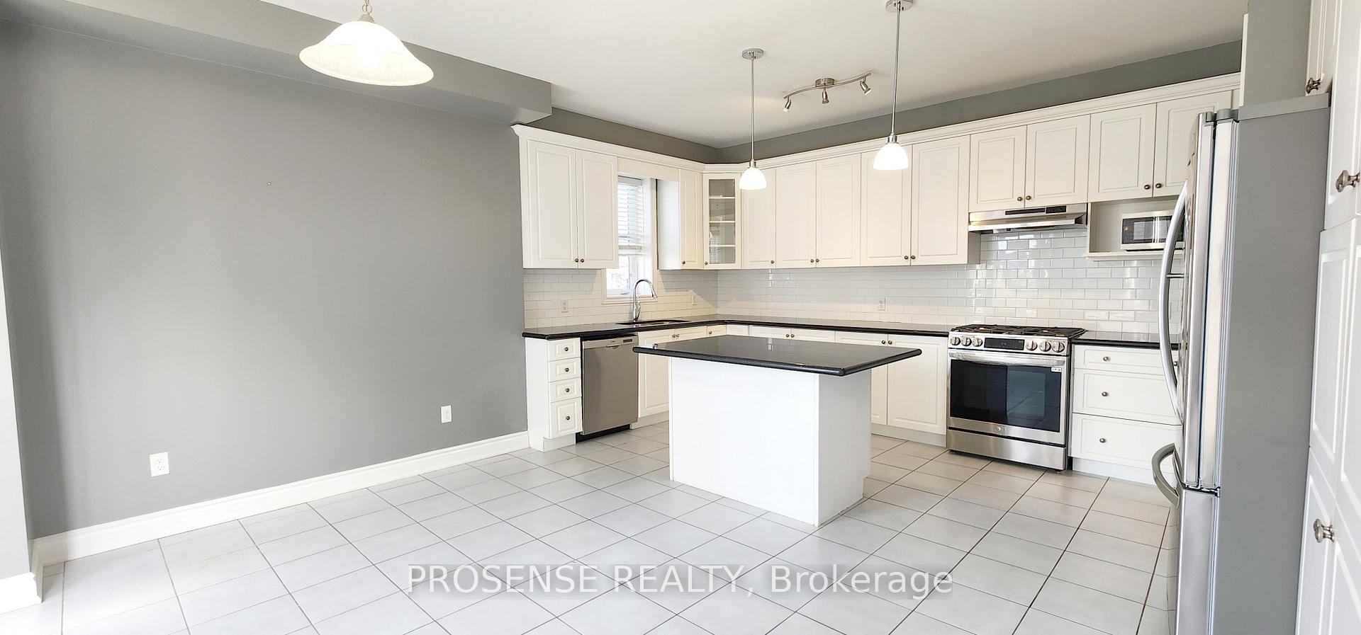 Photo 16 of 190 Nisbet Boulevard, Hamilton, Waterdown — HOMEH