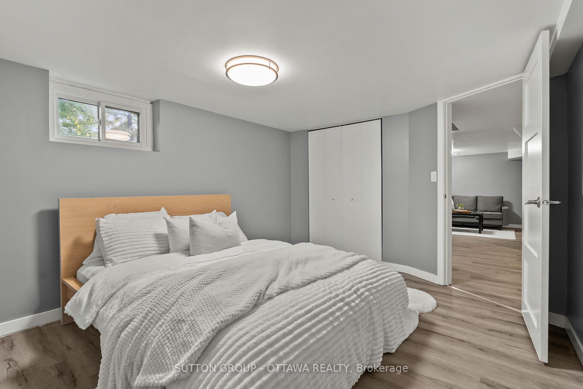 Photo 40 of 409 Blake Boulevard, Ottawa, Vanier — HOMEH
