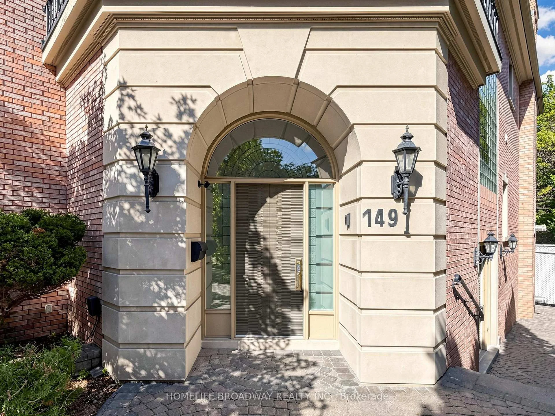 Photo 5 of 149 Dunvegan Road, Toronto, Forest Hill South — HOMEH