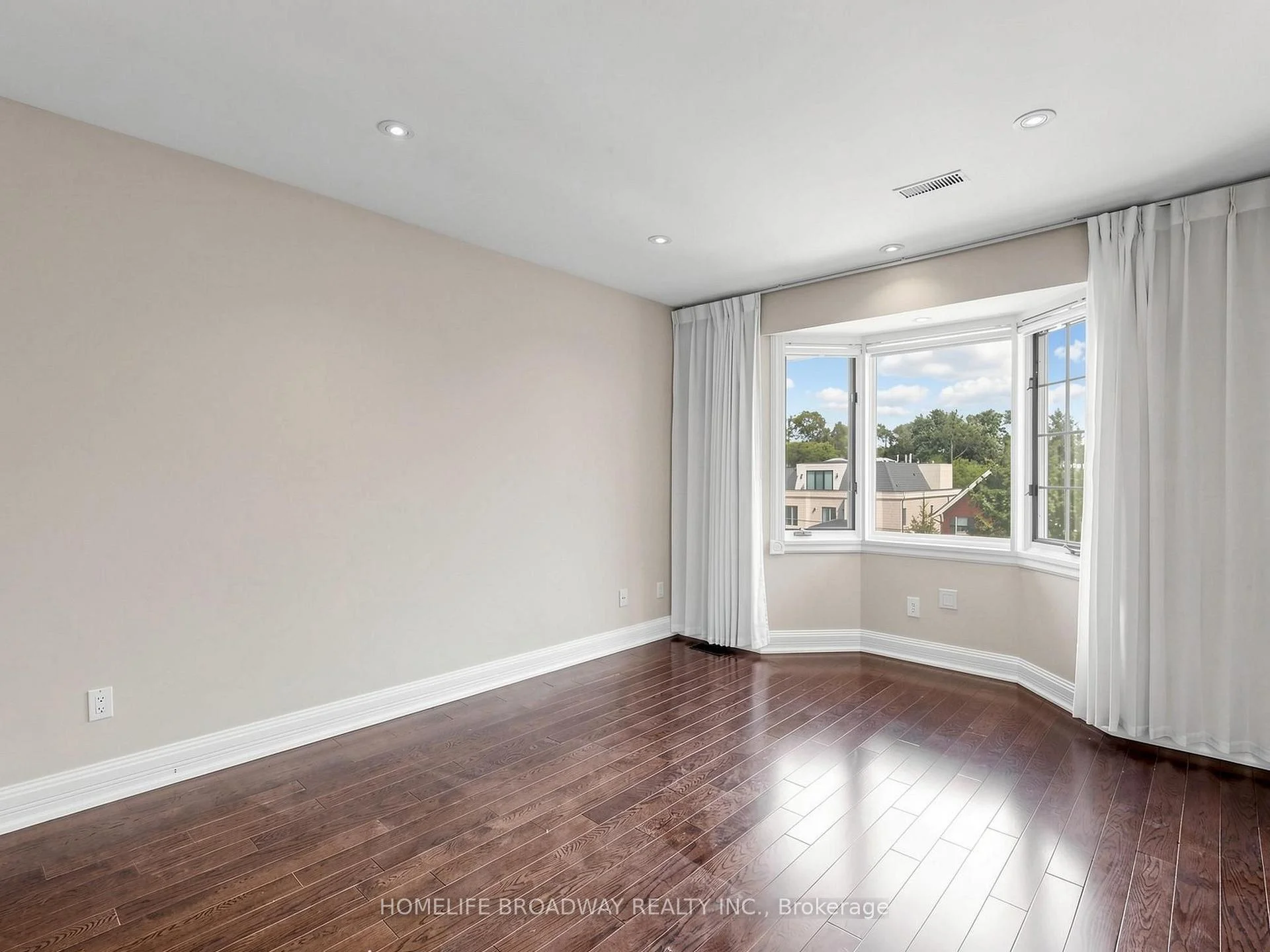 Photo 54 of 149 Dunvegan Road, Toronto, Forest Hill South — HOMEH