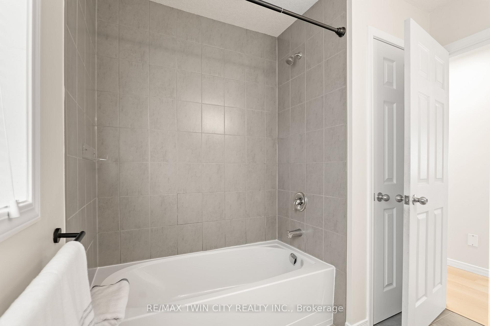 Photo 36 of 680 Blair Creek Drive, Kitchener, Doon South — HOMEH