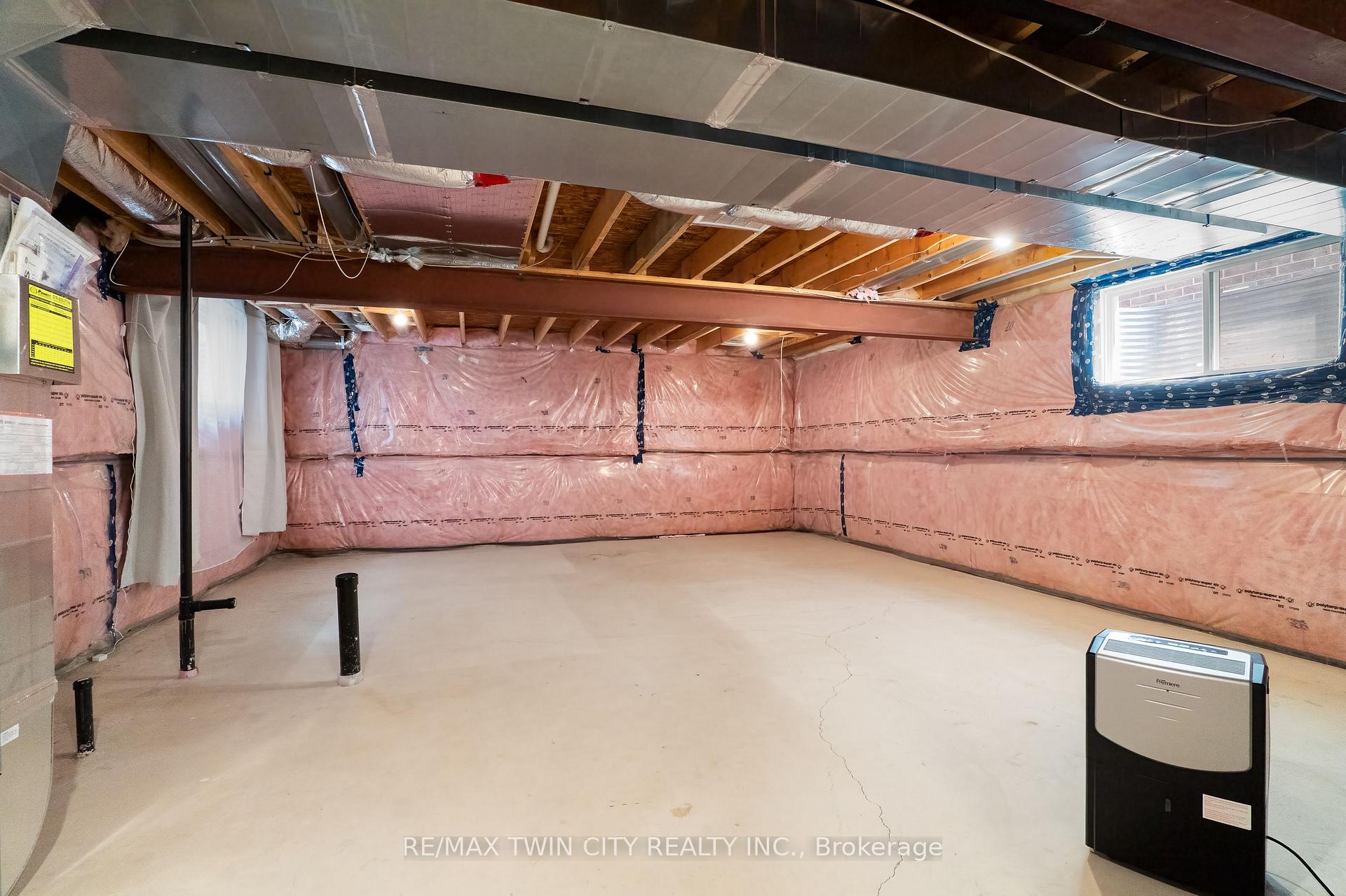 Photo 37 of 680 Blair Creek Drive, Kitchener, Doon South — HOMEH
