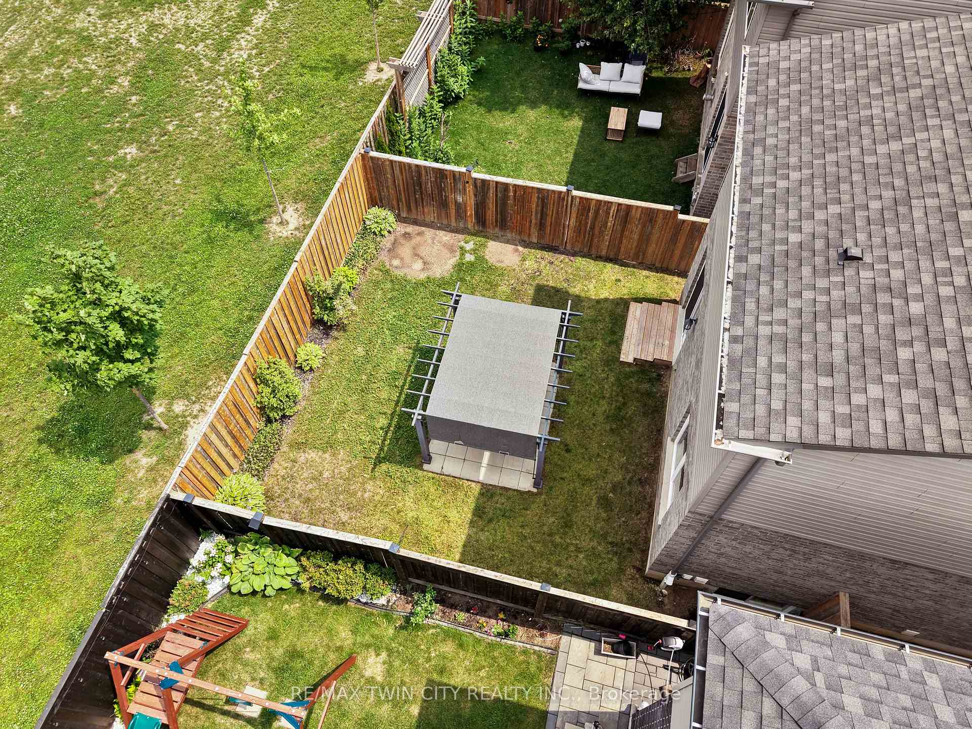 Photo 43 of 680 Blair Creek Drive, Kitchener, Doon South — HOMEH