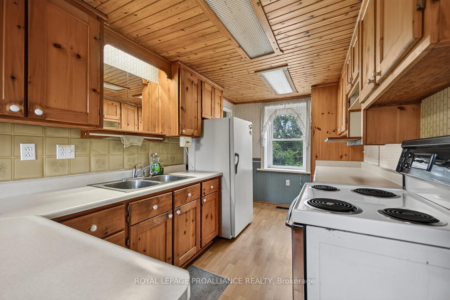 Photo 10 of 11836 Rocksprings Road, Elizabethtown-Kitley, Elizabethtown Kitley (Old Kitley) Twp — HOMEH