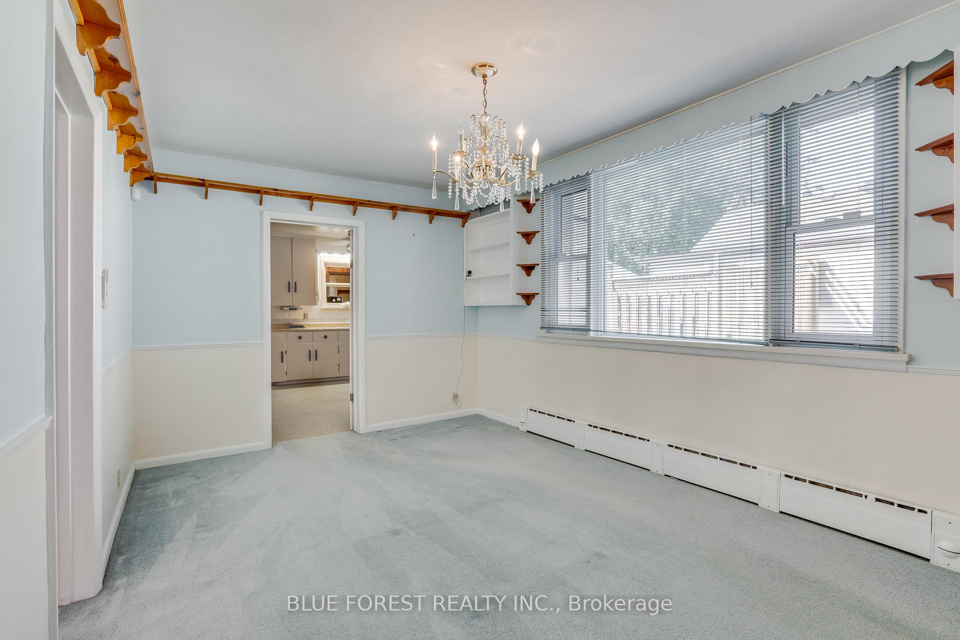 Photo 11 of 1039 Frances Street, London, East M — HOMEH