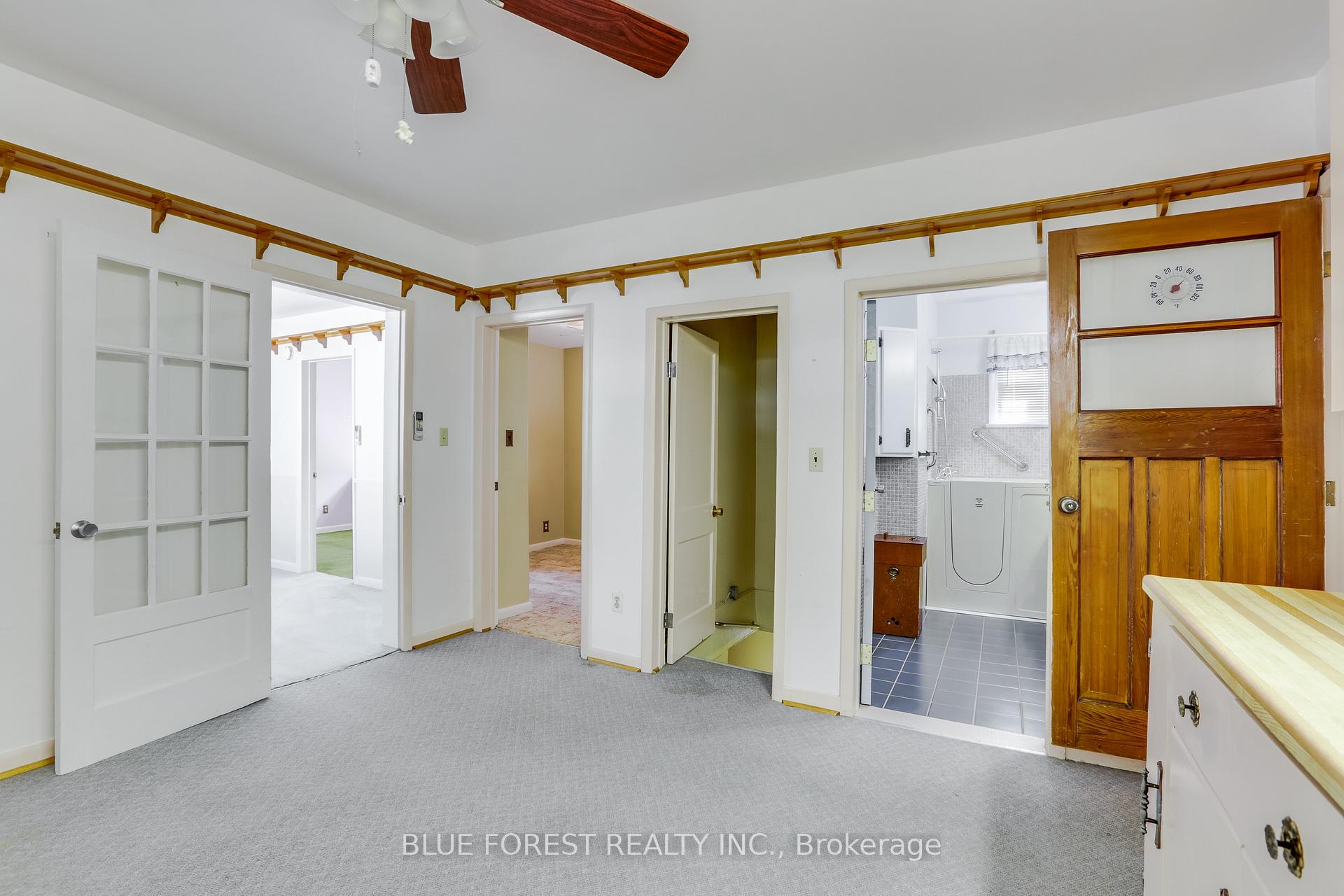 Photo 19 of 1039 Frances Street, London, East M — HOMEH