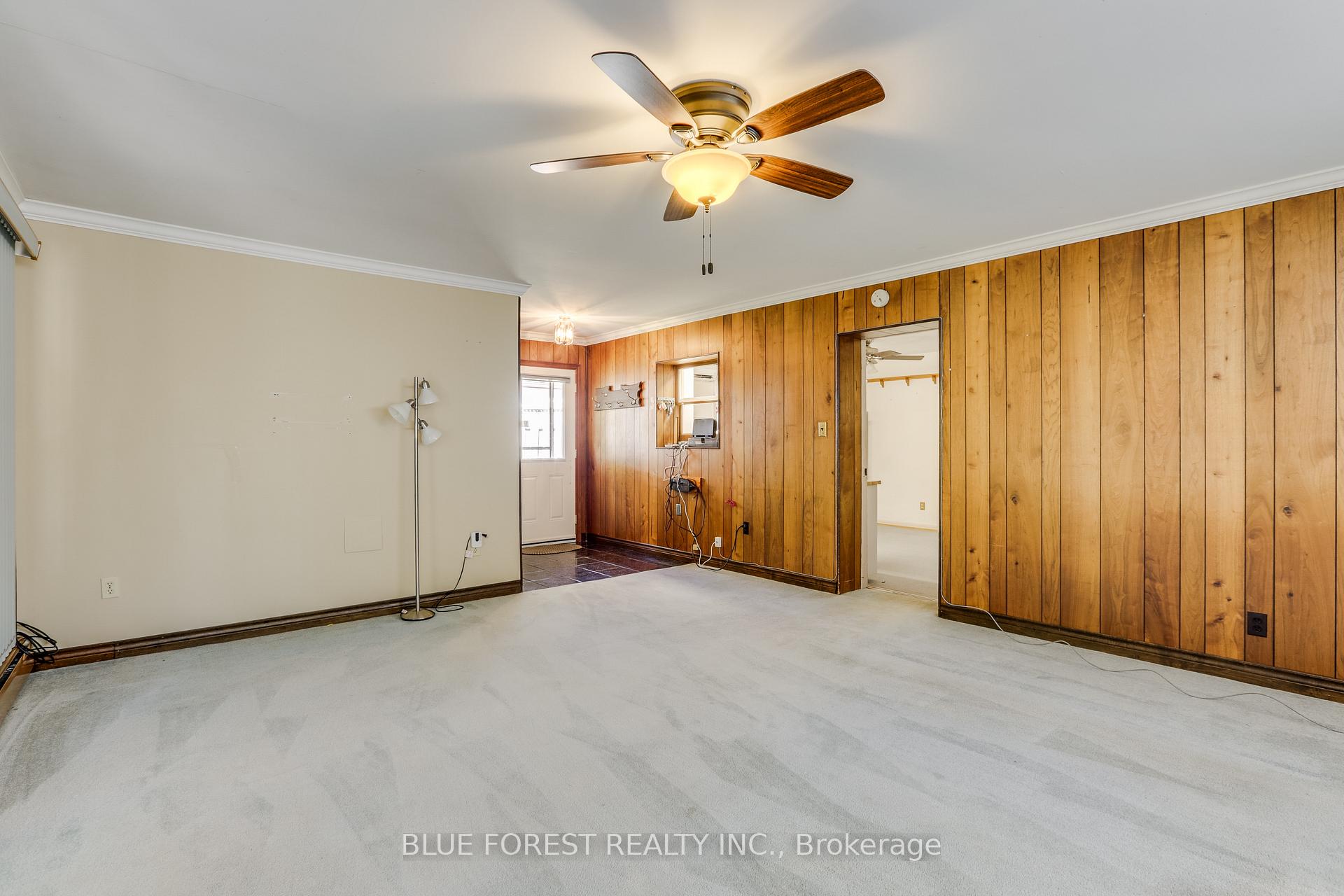 Photo 35 of 1039 Frances Street, London, East M — HOMEH