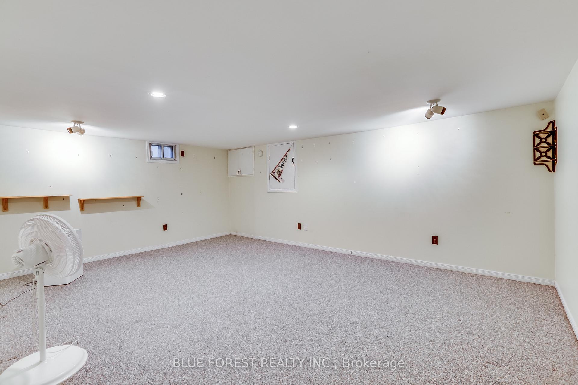 Photo 33 of 1039 Frances Street, London, East M — HOMEH