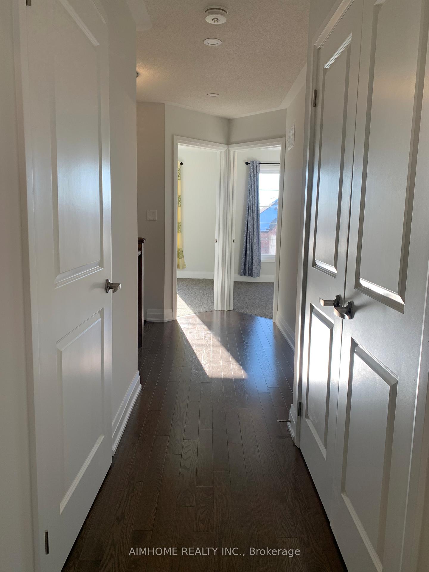 Photo 12 of 12 Summerbeam Way, Brampton, Bram West — HOMEH