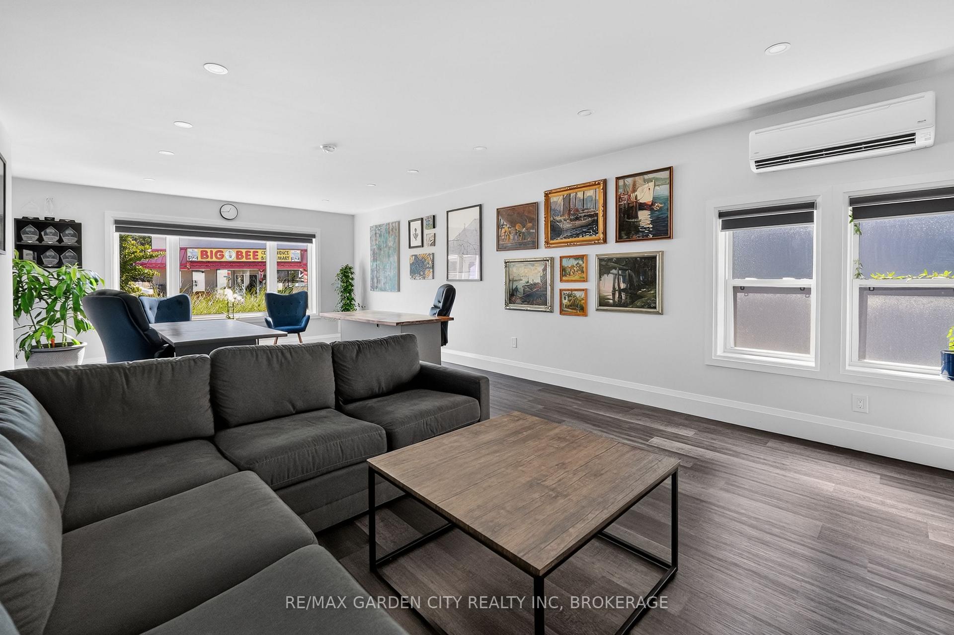 Photo 18 of 135 Lake Street, St. Catharines, Downtown — HOMEH