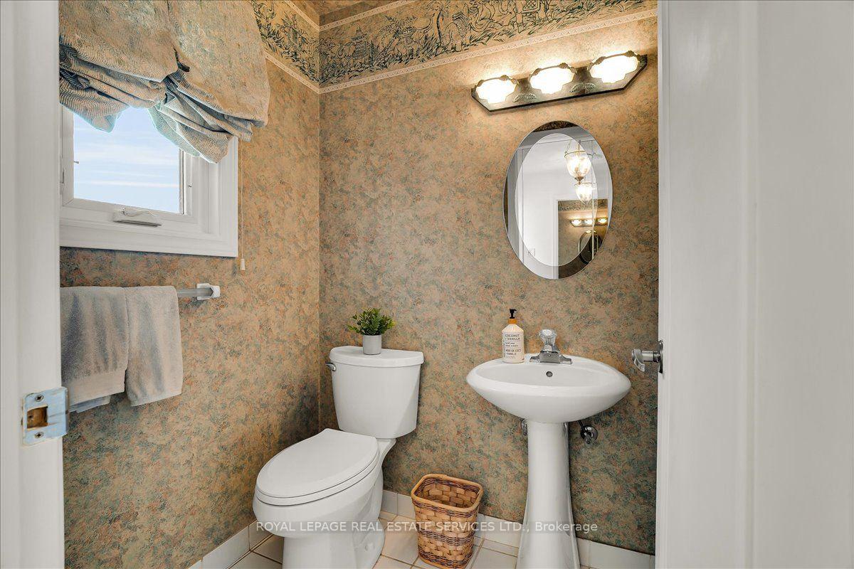 Photo 6 of Unit 12, 12 Quail Valley Drive, Markham, German Mills — HOMEH
