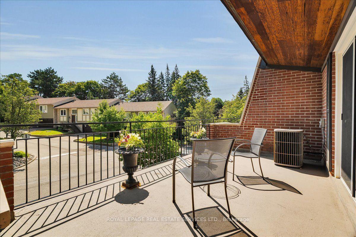 Photo 12 of Unit 12, 12 Quail Valley Drive, Markham, German Mills — HOMEH