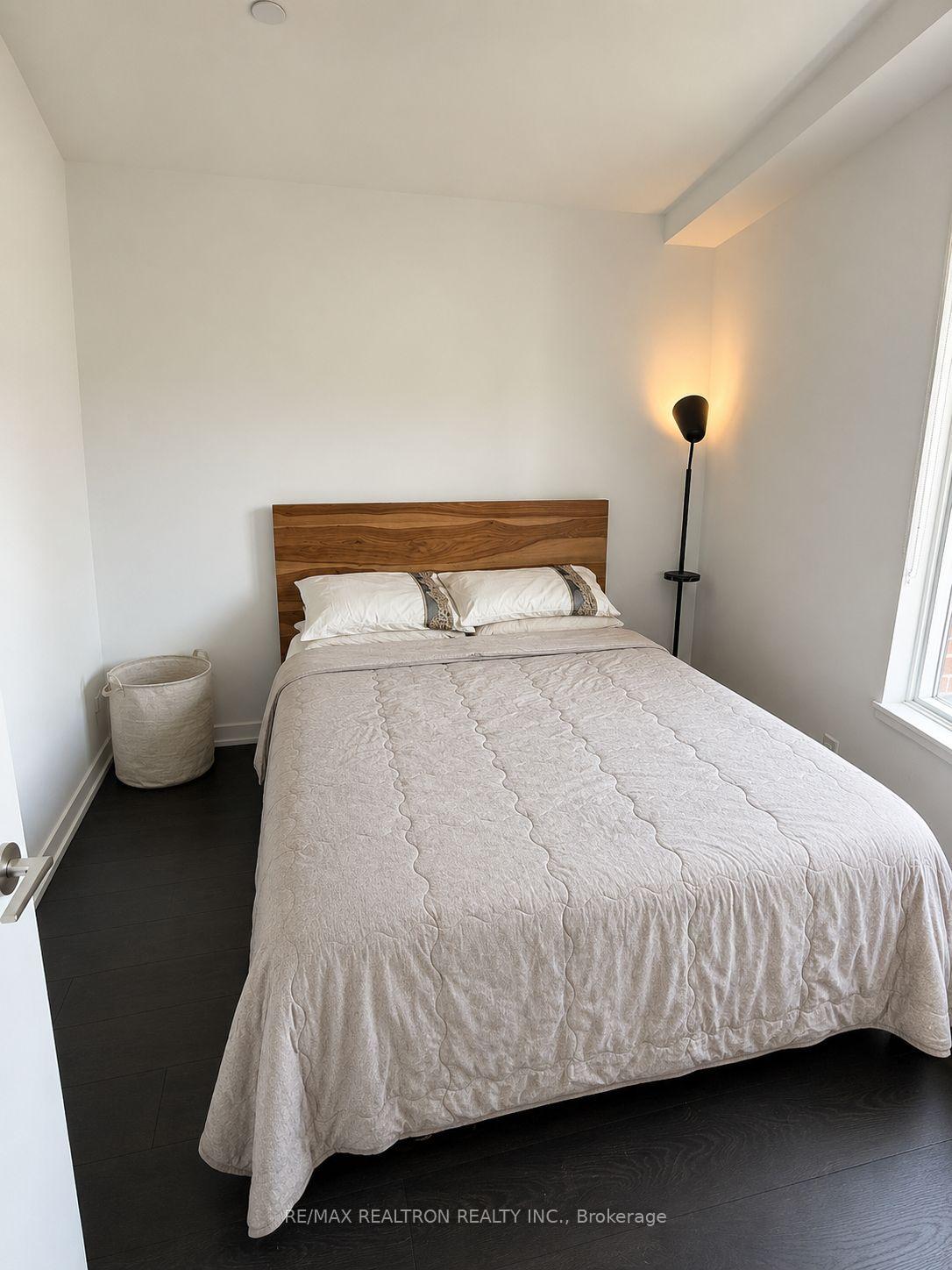Photo 10 of Unit 430, 3100 Keele Street, North York, Downsview-Roding-CFB — HOMEH
