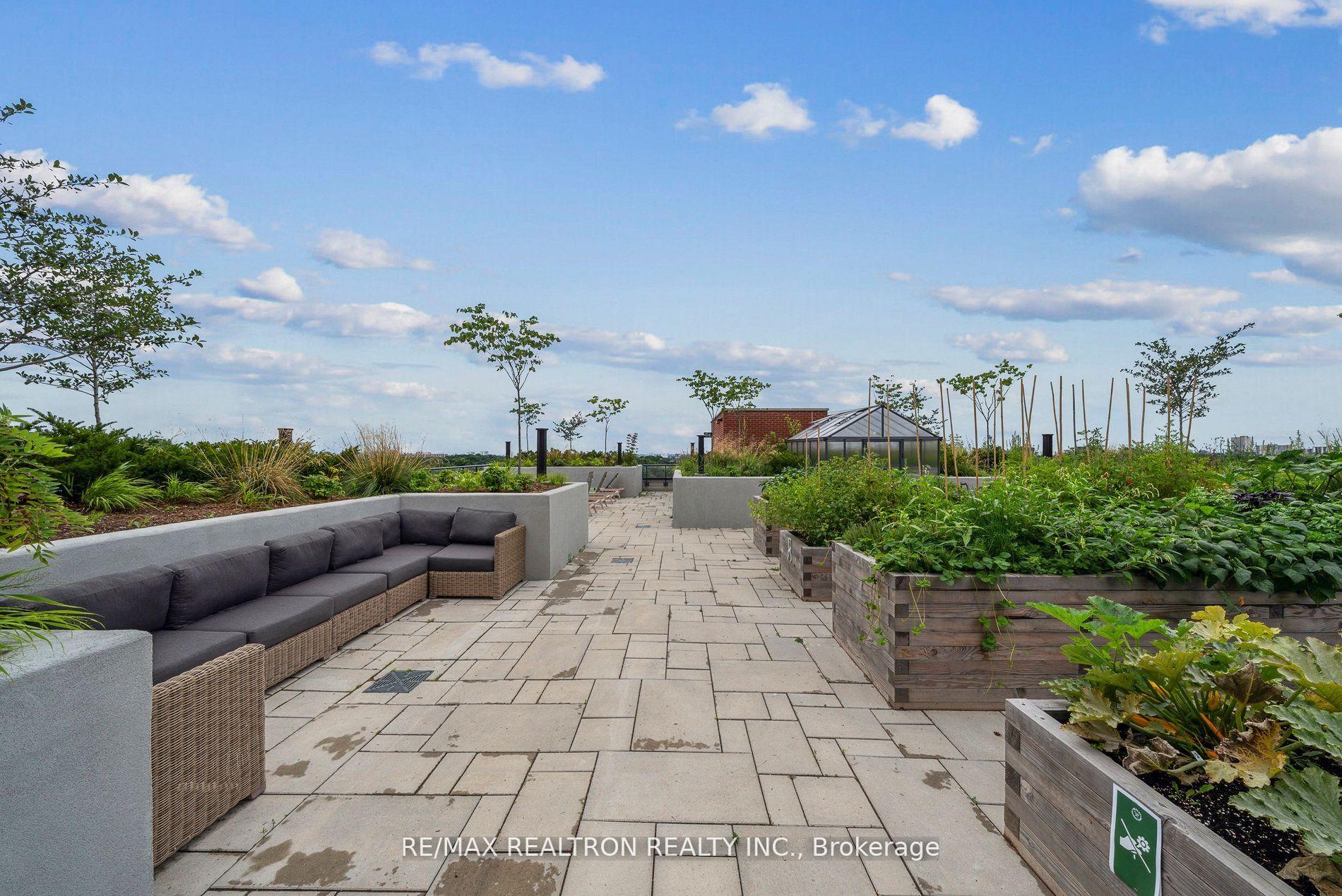Photo 29 of Unit 430, 3100 Keele Street, North York, Downsview-Roding-CFB — HOMEH