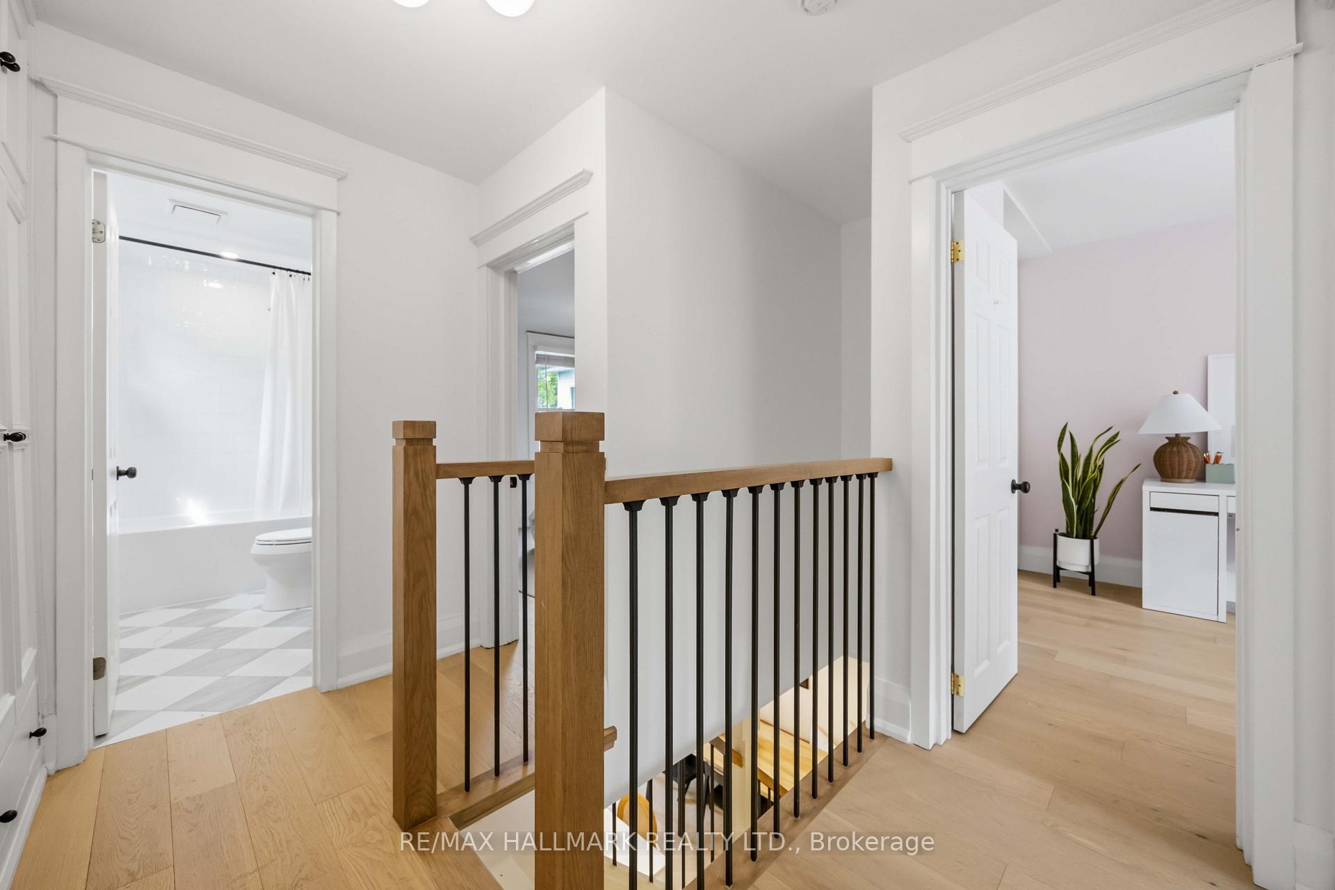 Photo 19 of 192 Wineva Avenue, Toronto, The Beaches — HOMEH