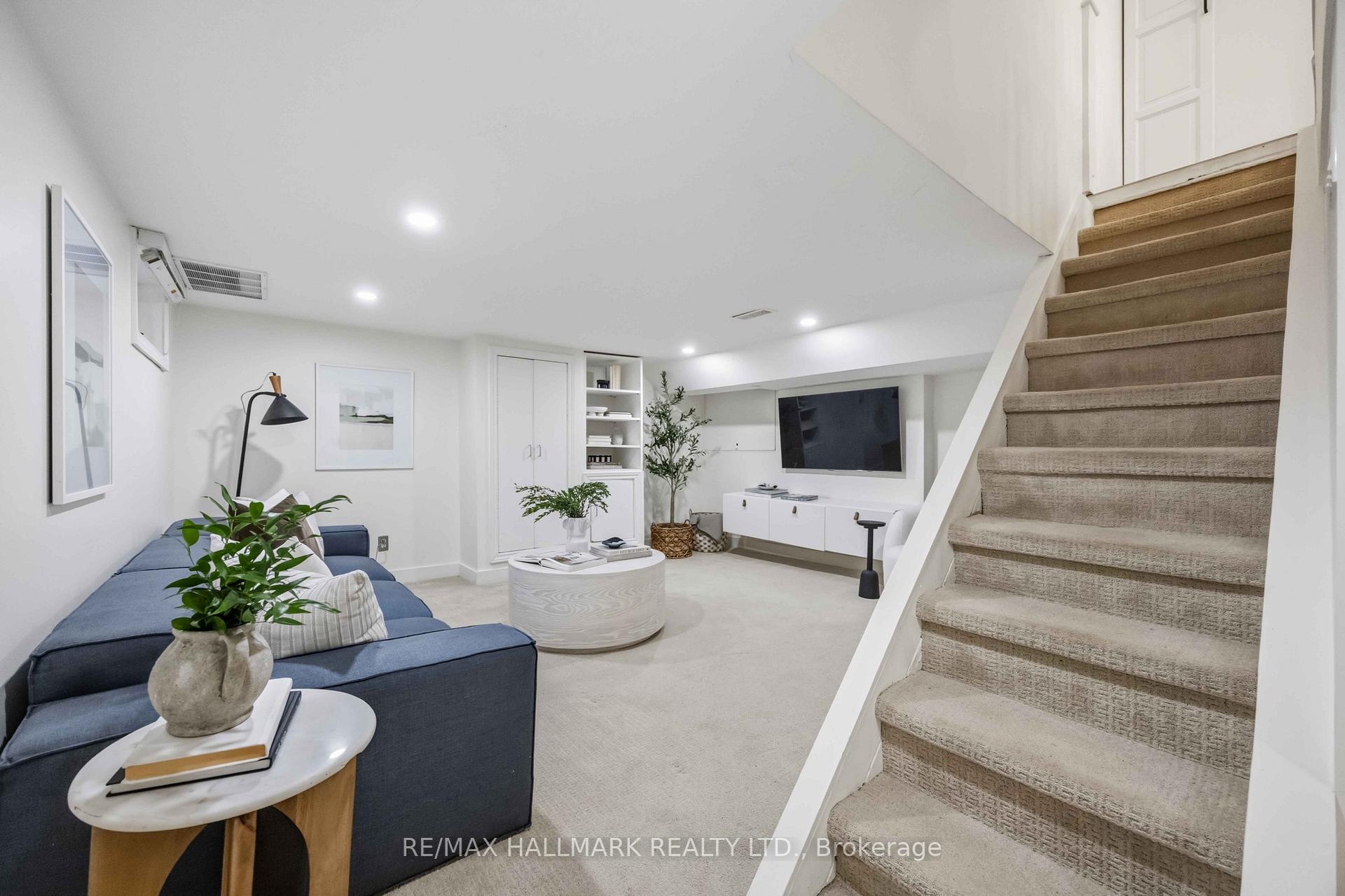 Photo 30 of 192 Wineva Avenue, Toronto, The Beaches — HOMEH