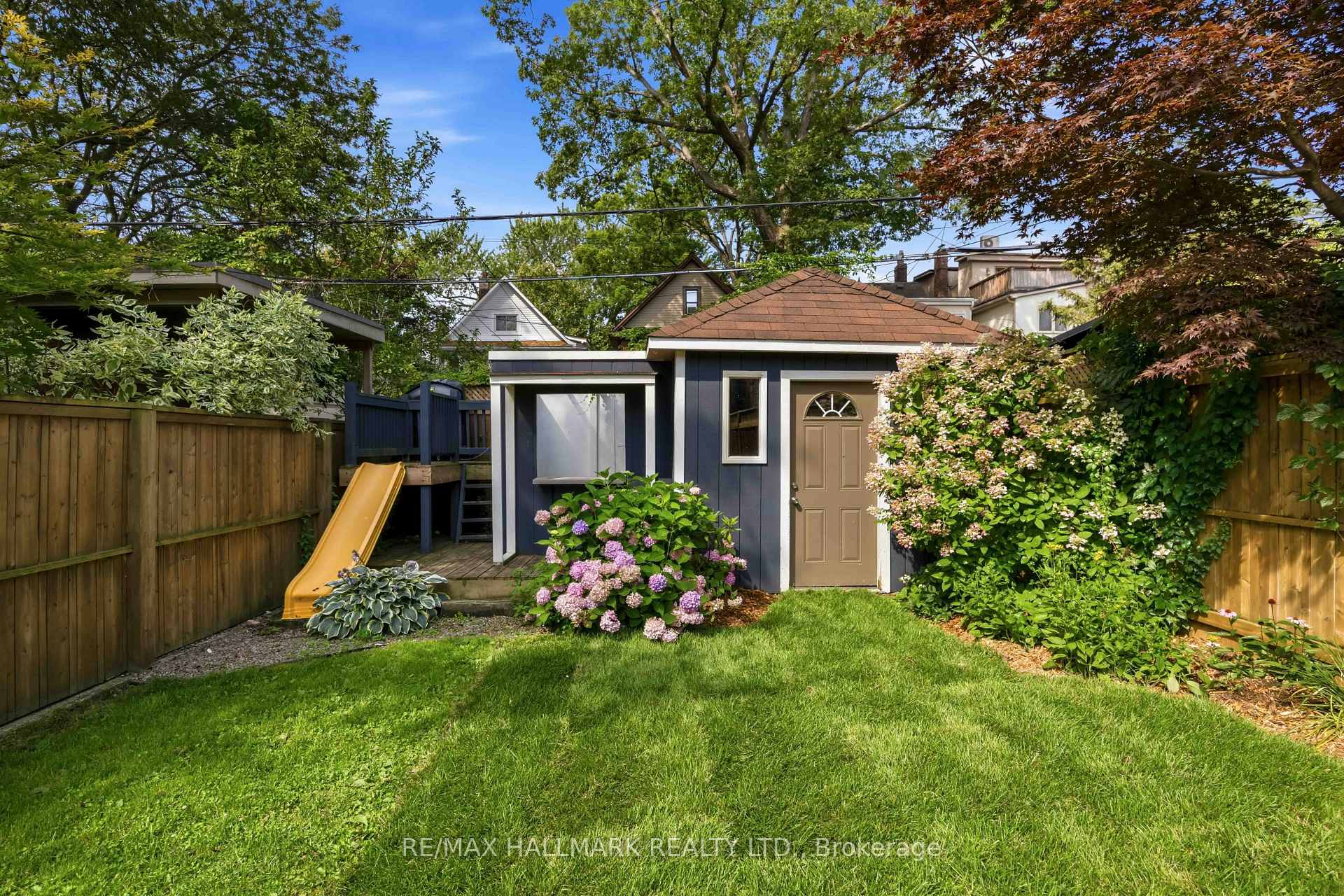 Photo 36 of 192 Wineva Avenue, Toronto, The Beaches — HOMEH