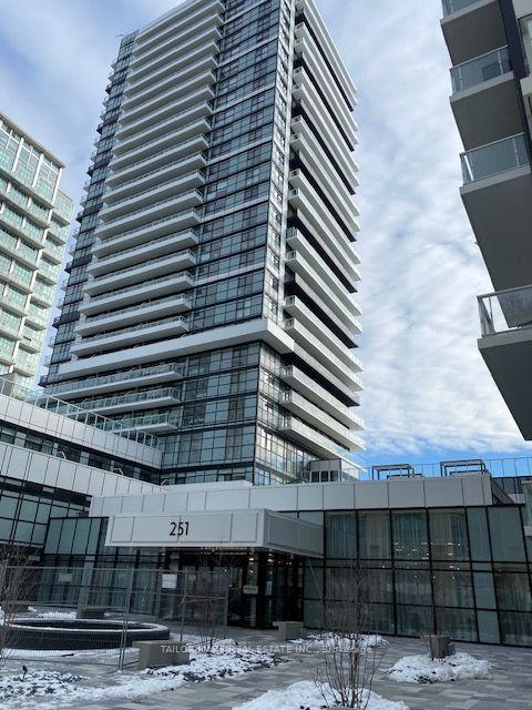 Front of Unit 312, 251 Manitoba Street