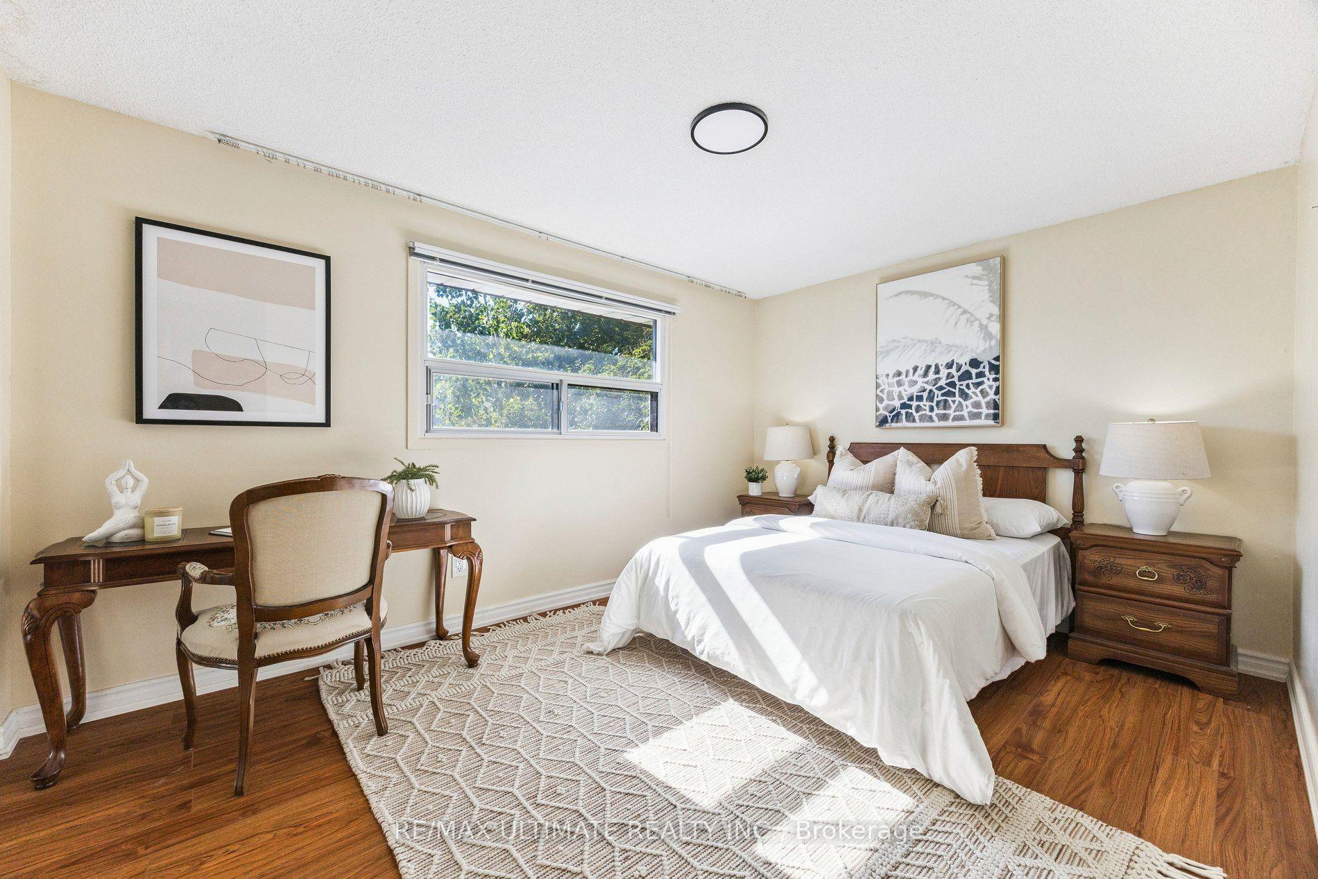 Photo 24 of 7 Pumfrey Crescent, Etobicoke, Mount Olive-Silverstone-Jamestown — HOMEH