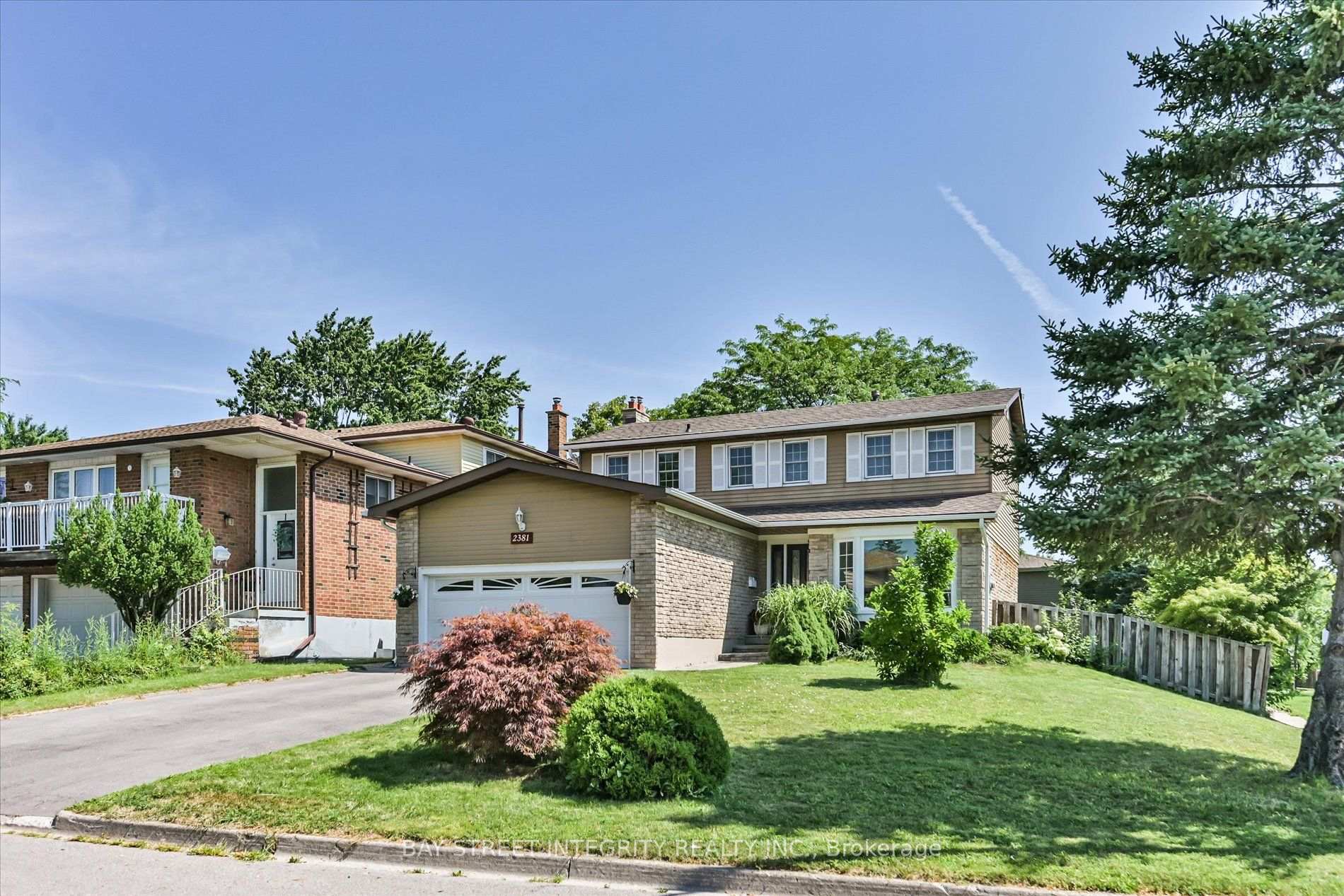 Photo 4 of 2381 Lyford Lane, Burlington, Brant Hills — HOMEH
