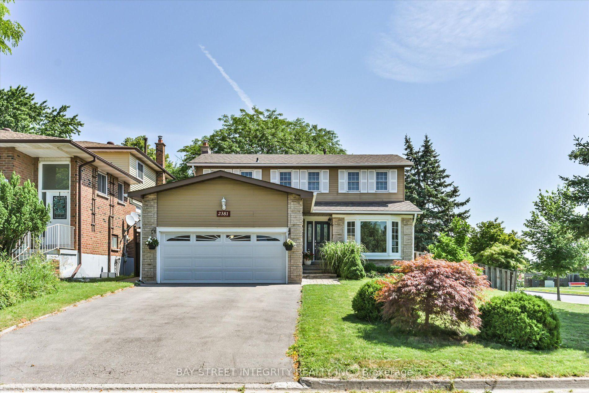 Photo 3 of 2381 Lyford Lane, Burlington, Brant Hills — HOMEH