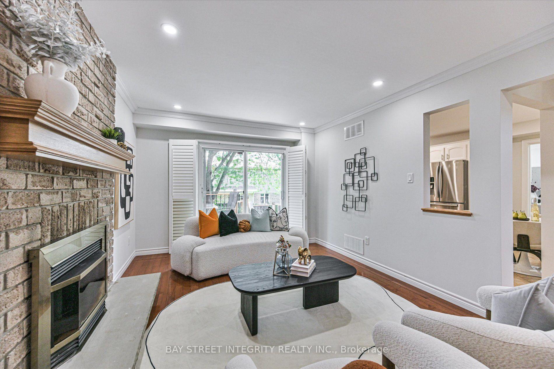 Photo 24 of 2381 Lyford Lane, Burlington, Brant Hills — HOMEH