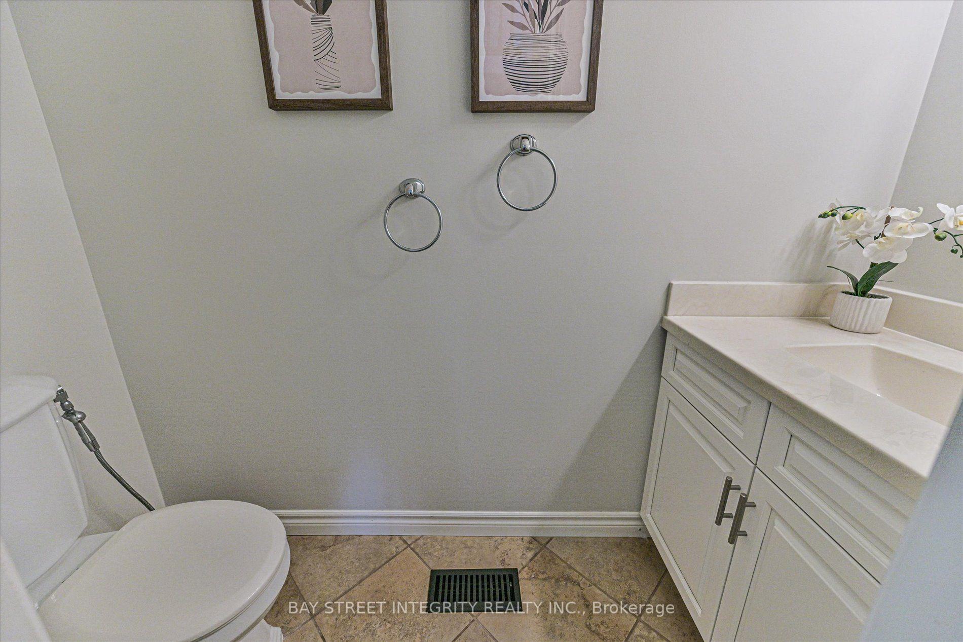 Photo 25 of 2381 Lyford Lane, Burlington, Brant Hills — HOMEH