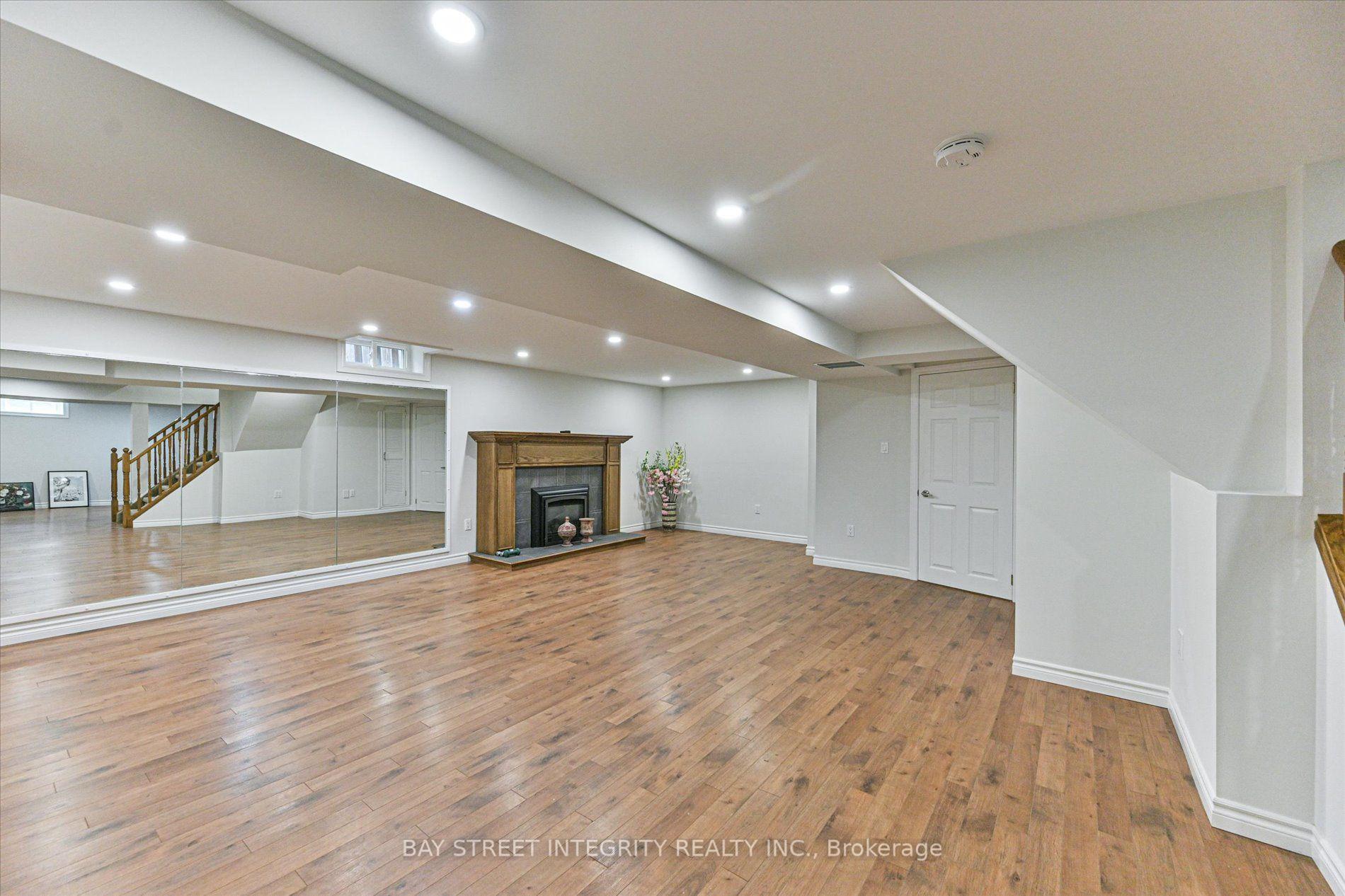 Photo 39 of 2381 Lyford Lane, Burlington, Brant Hills — HOMEH
