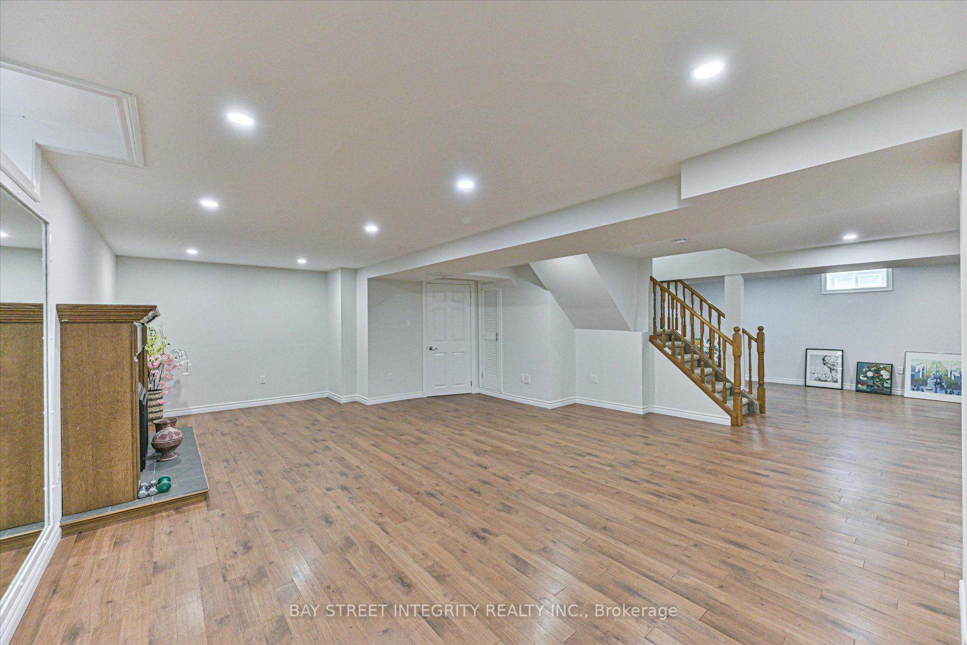 Photo 40 of 2381 Lyford Lane, Burlington, Brant Hills — HOMEH