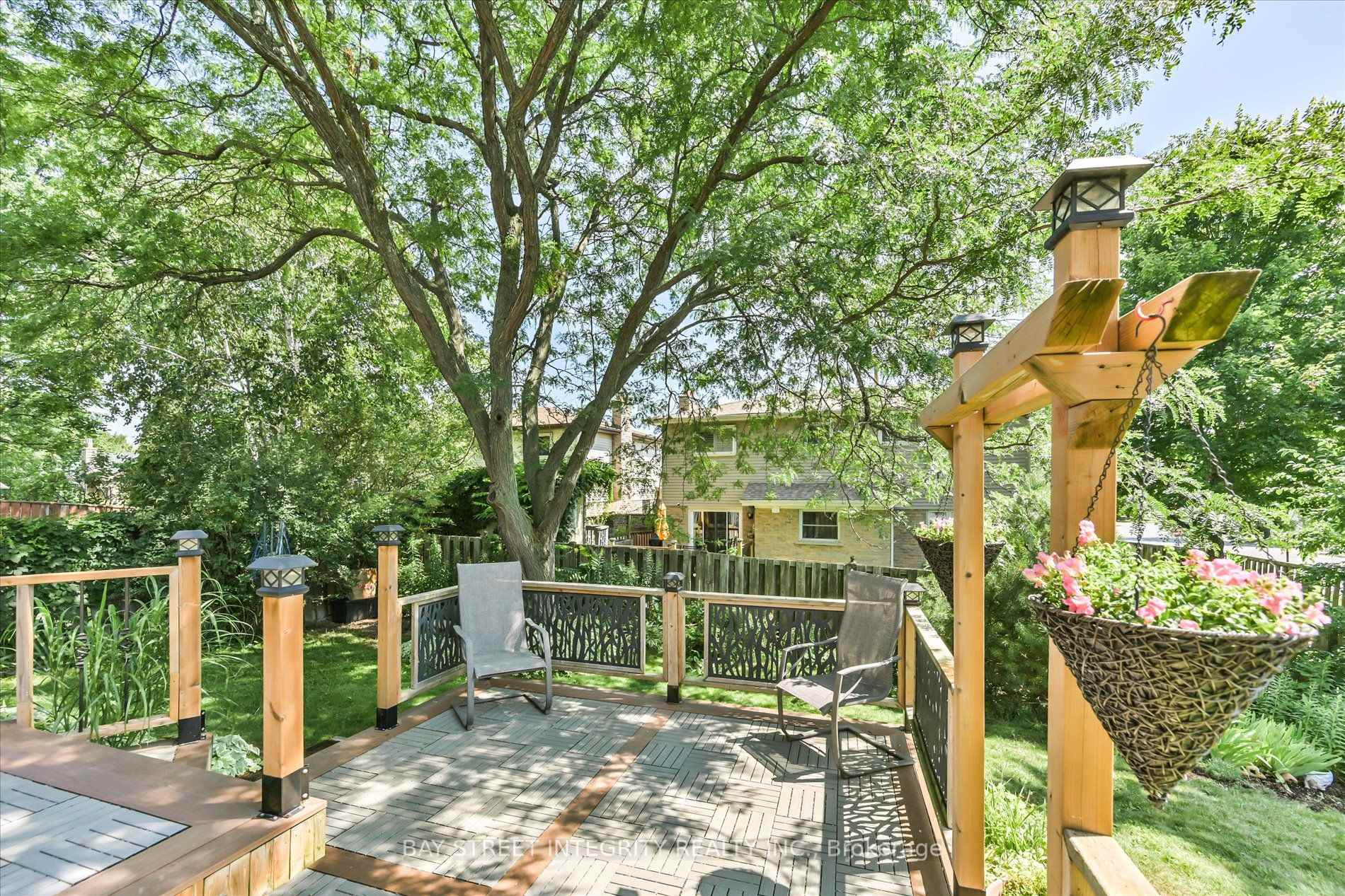 Photo 45 of 2381 Lyford Lane, Burlington, Brant Hills — HOMEH